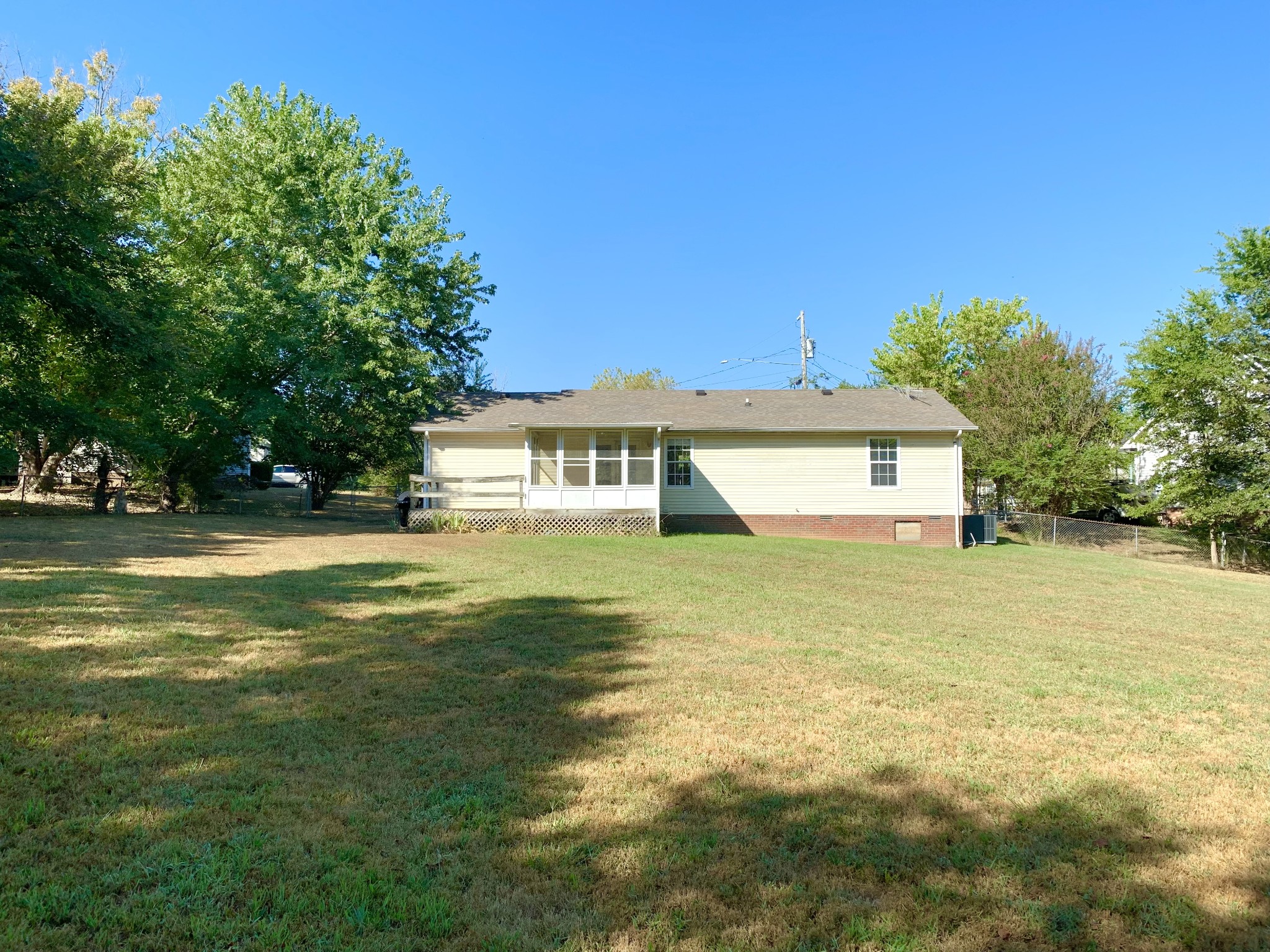 833 Washington Ave Property Photo 26