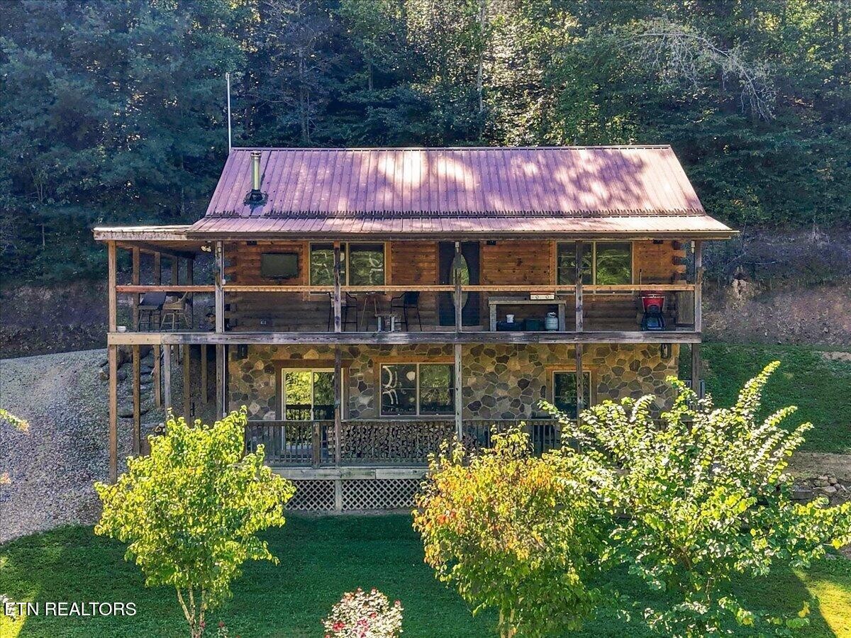 462 Middle Creek Rd Property Photo 1