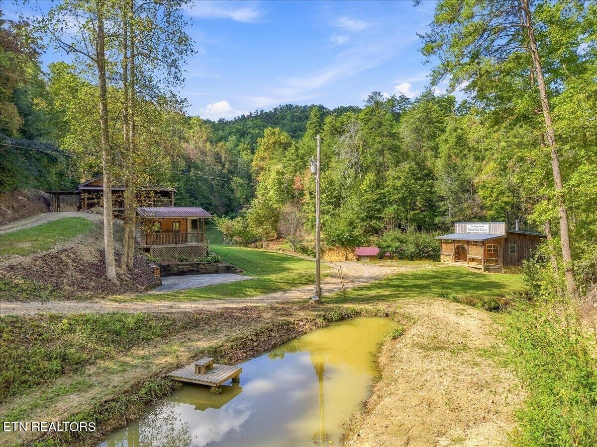 462 Middle Creek Rd Property Photo 56
