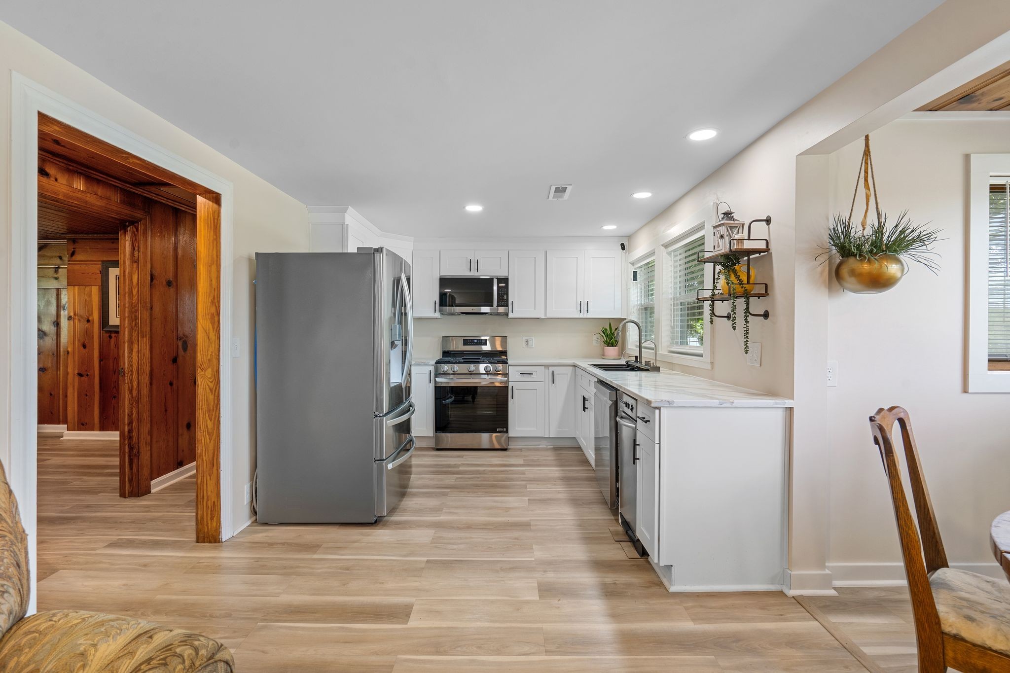 102 Oak Park Property Photo 20