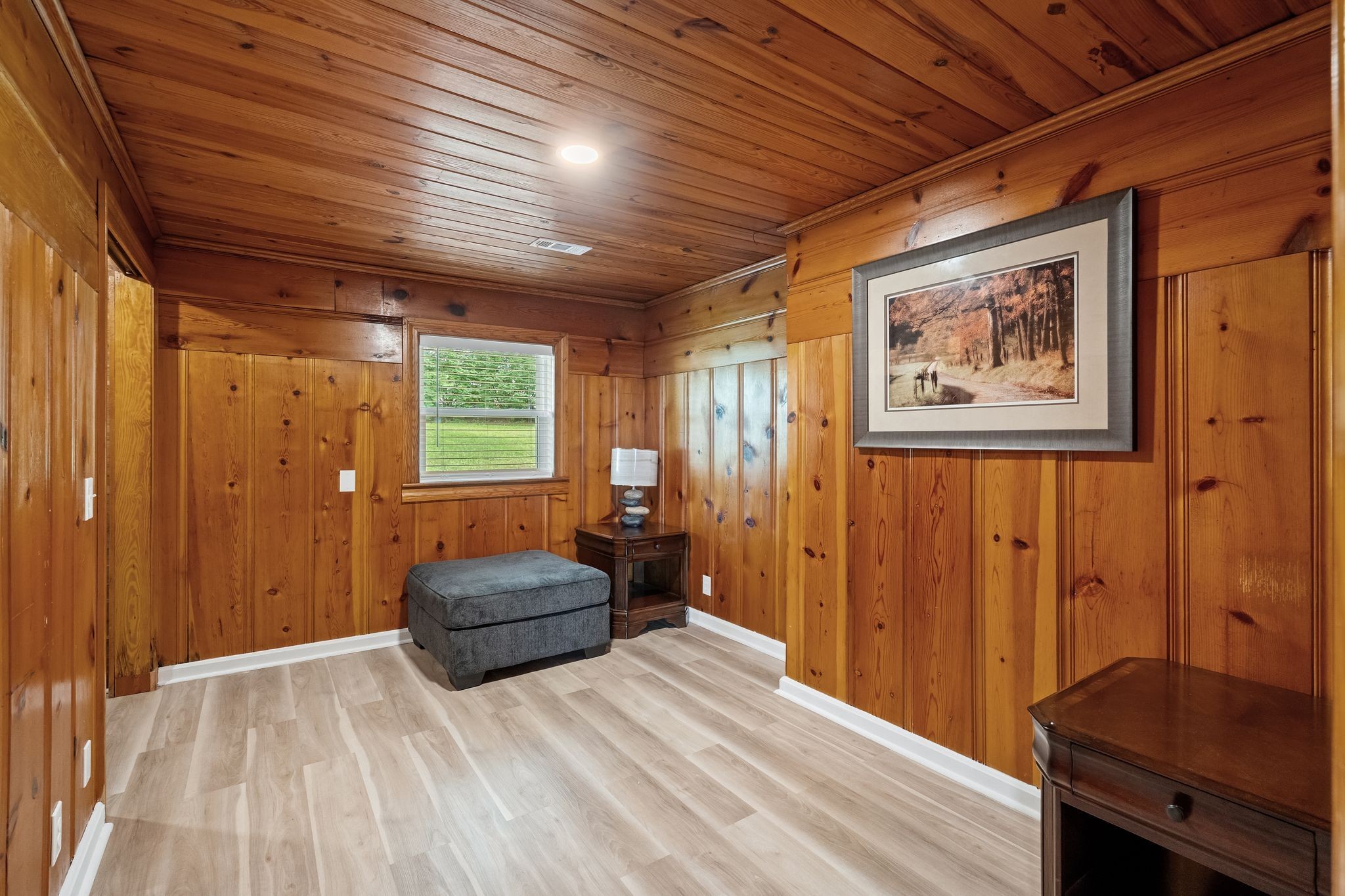 102 Oak Park Property Photo 30