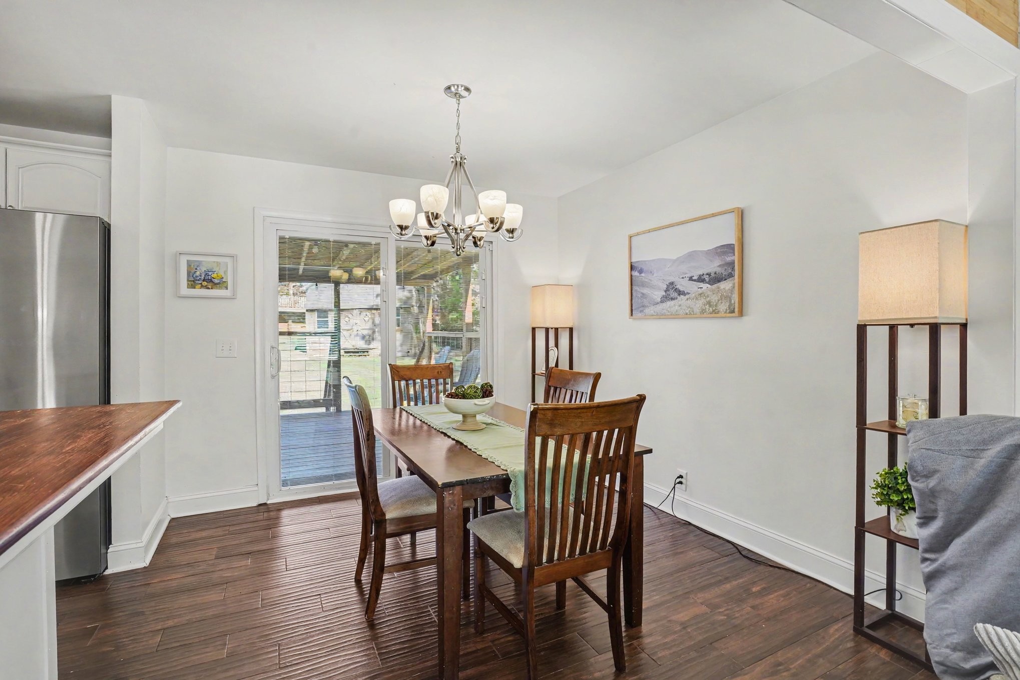 4848 Catskill Dr Property Photo 6
