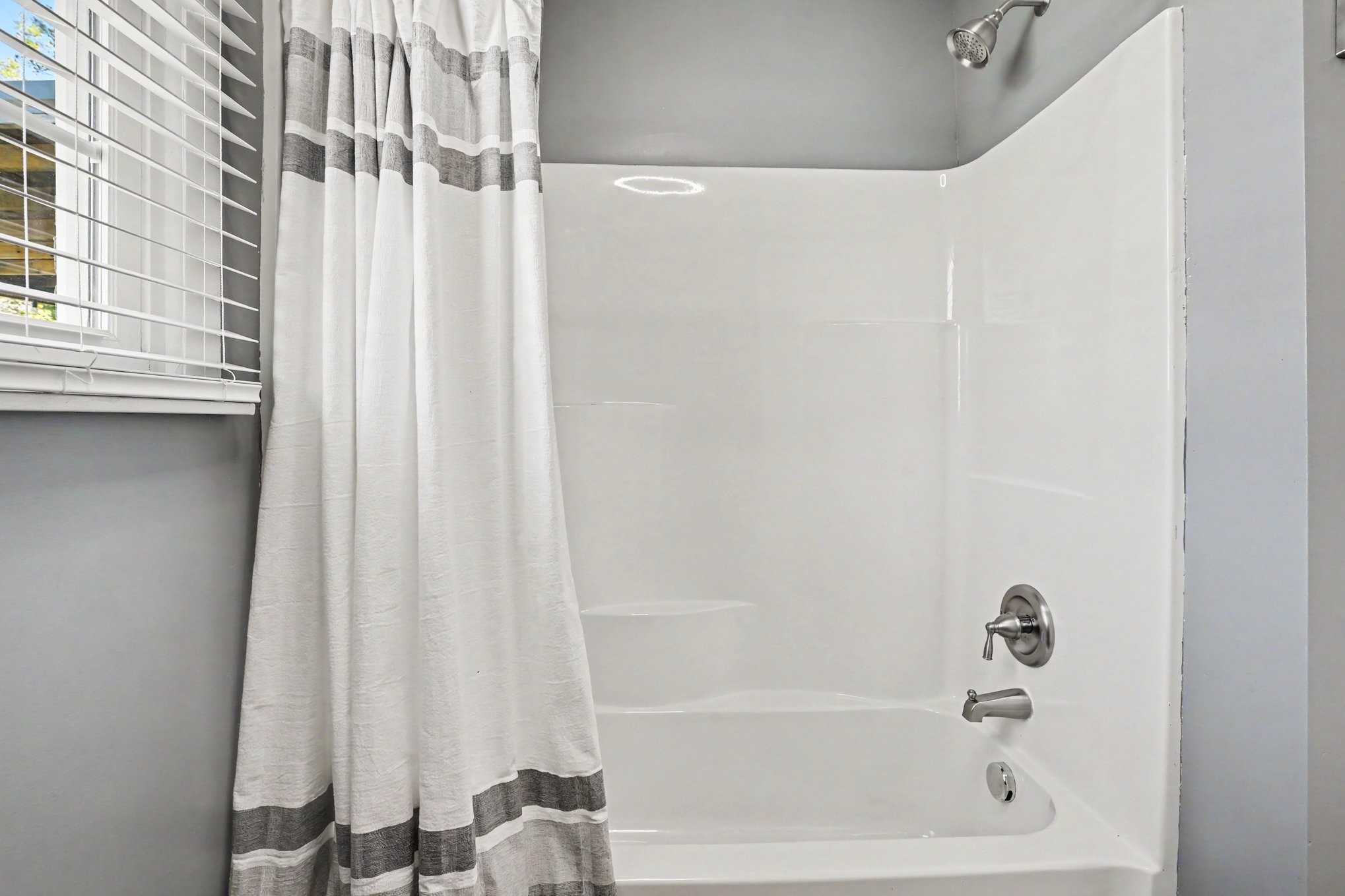 4848 Catskill Dr Property Photo 16