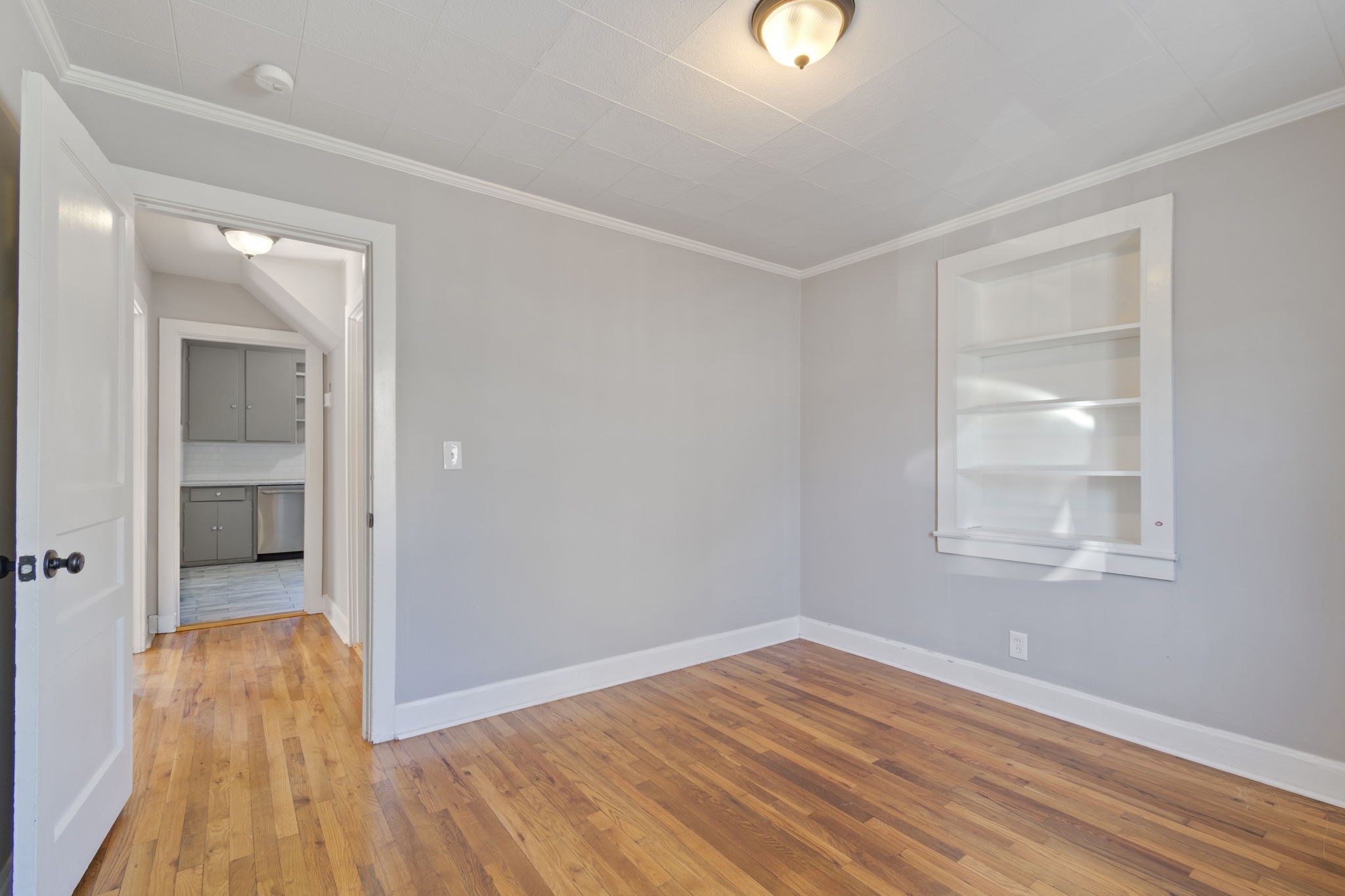 5806 Robertson Ave Property Photo 15