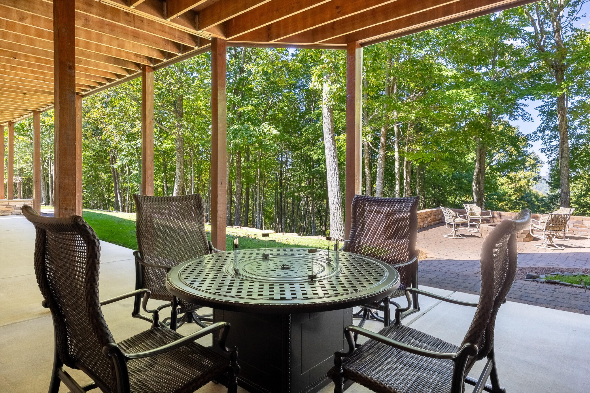347 Tunnie Point Property Photo 17