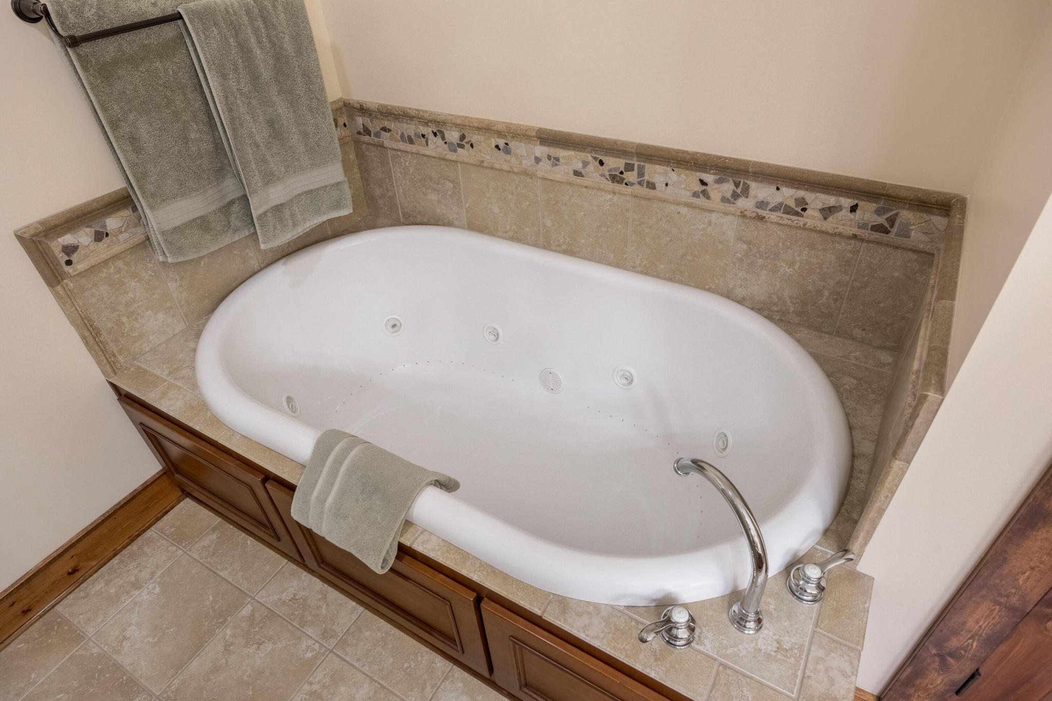 347 Tunnie Point Property Photo 47
