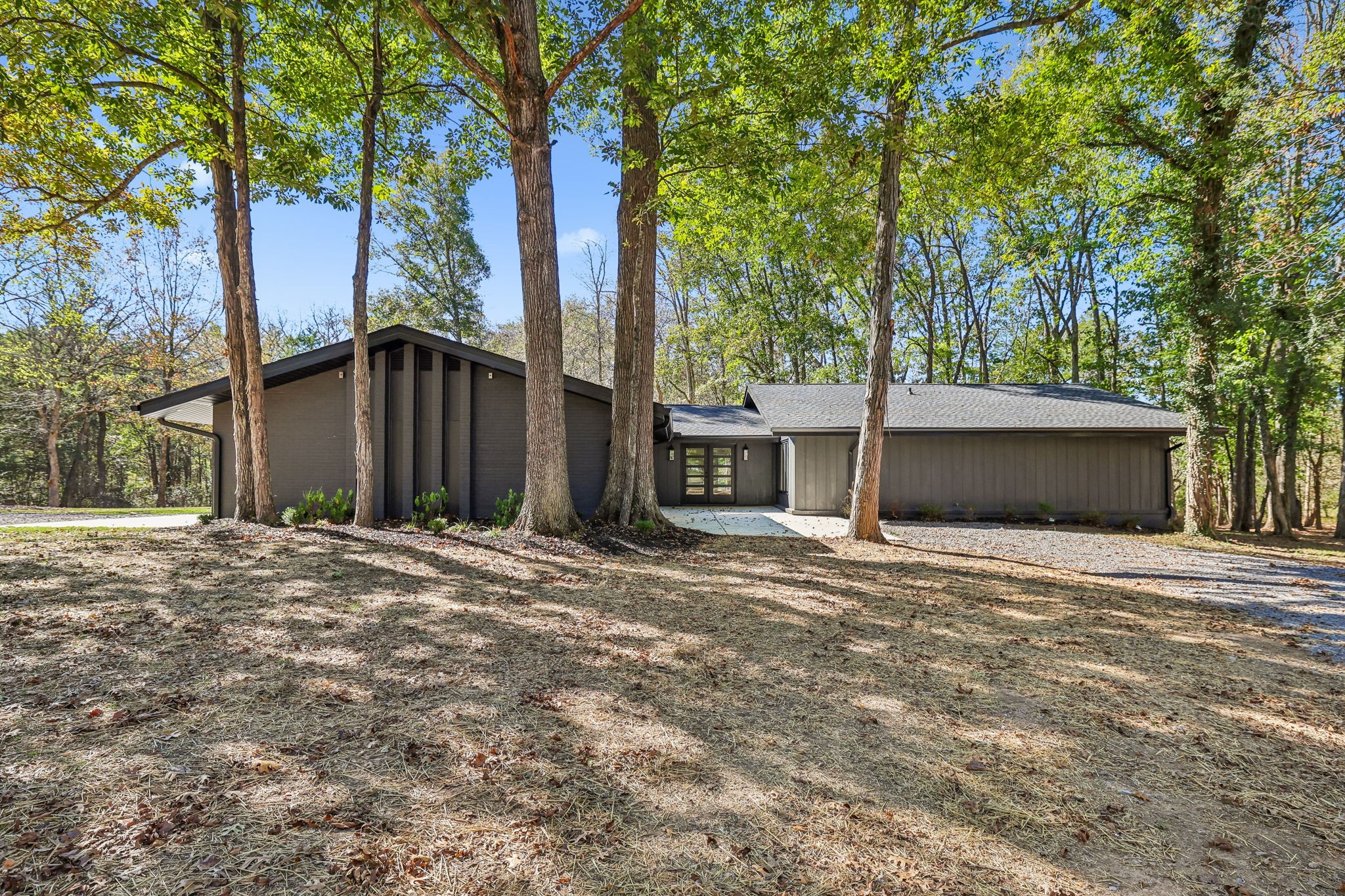 116 Teepee Ln Property Photo 1