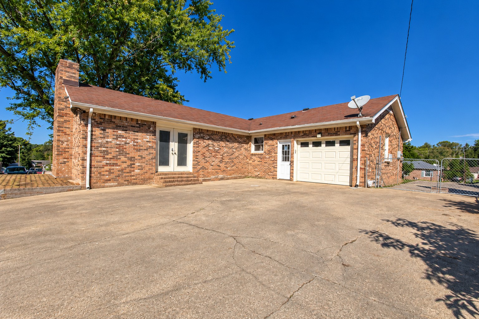 916 Kenwood Dr Property Photo 23