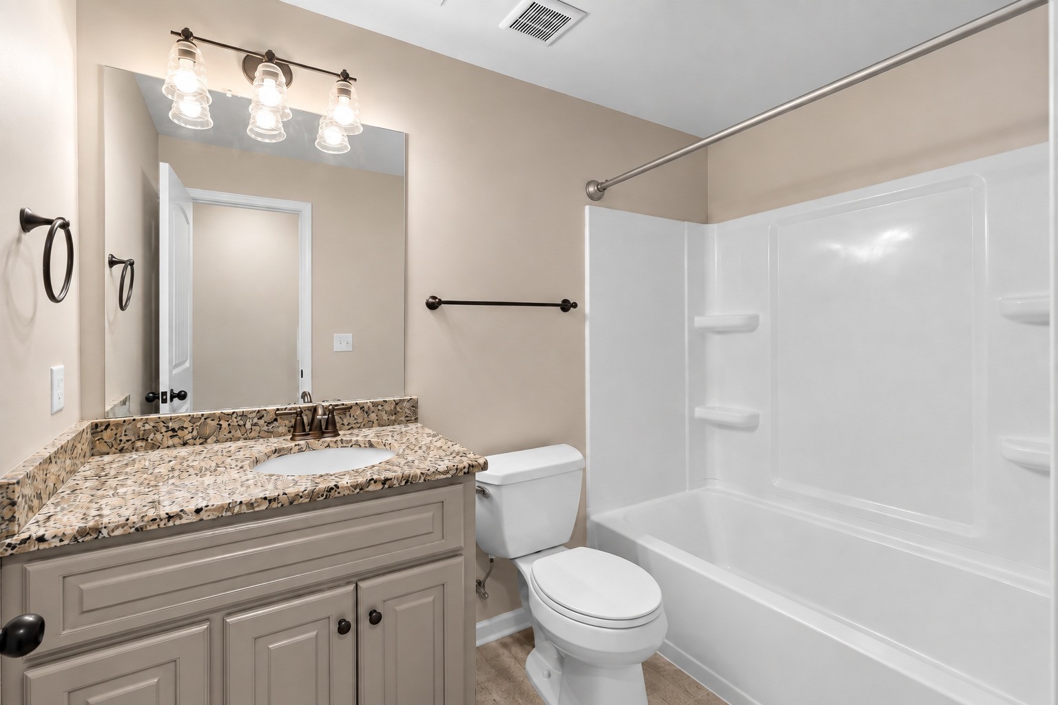 5232 Honeybee Dr Property Photo 32