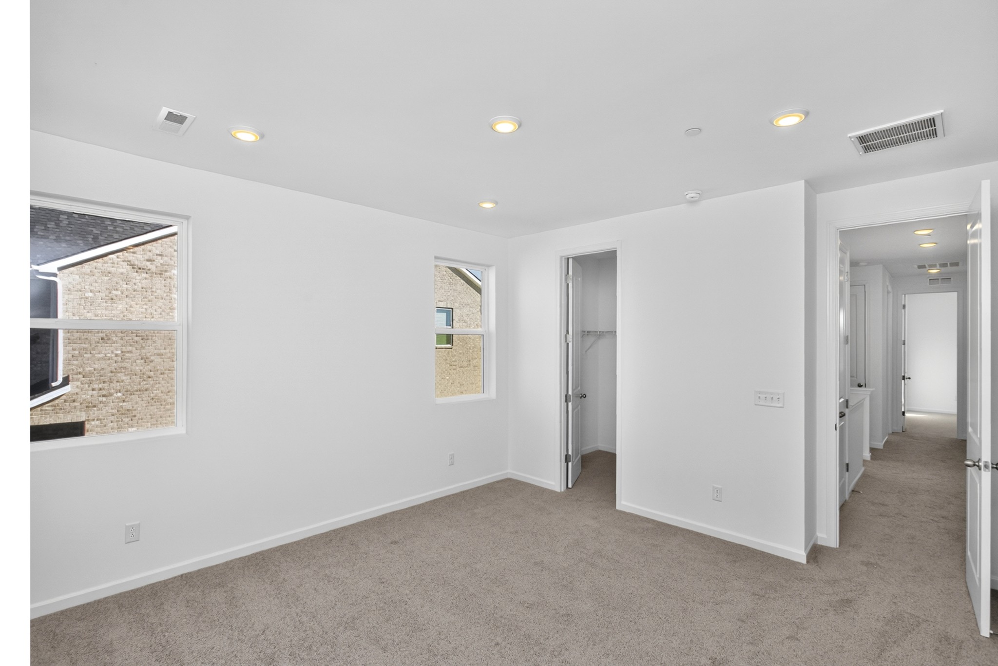 321 Lynwood Station Boulevard Property Photo 24