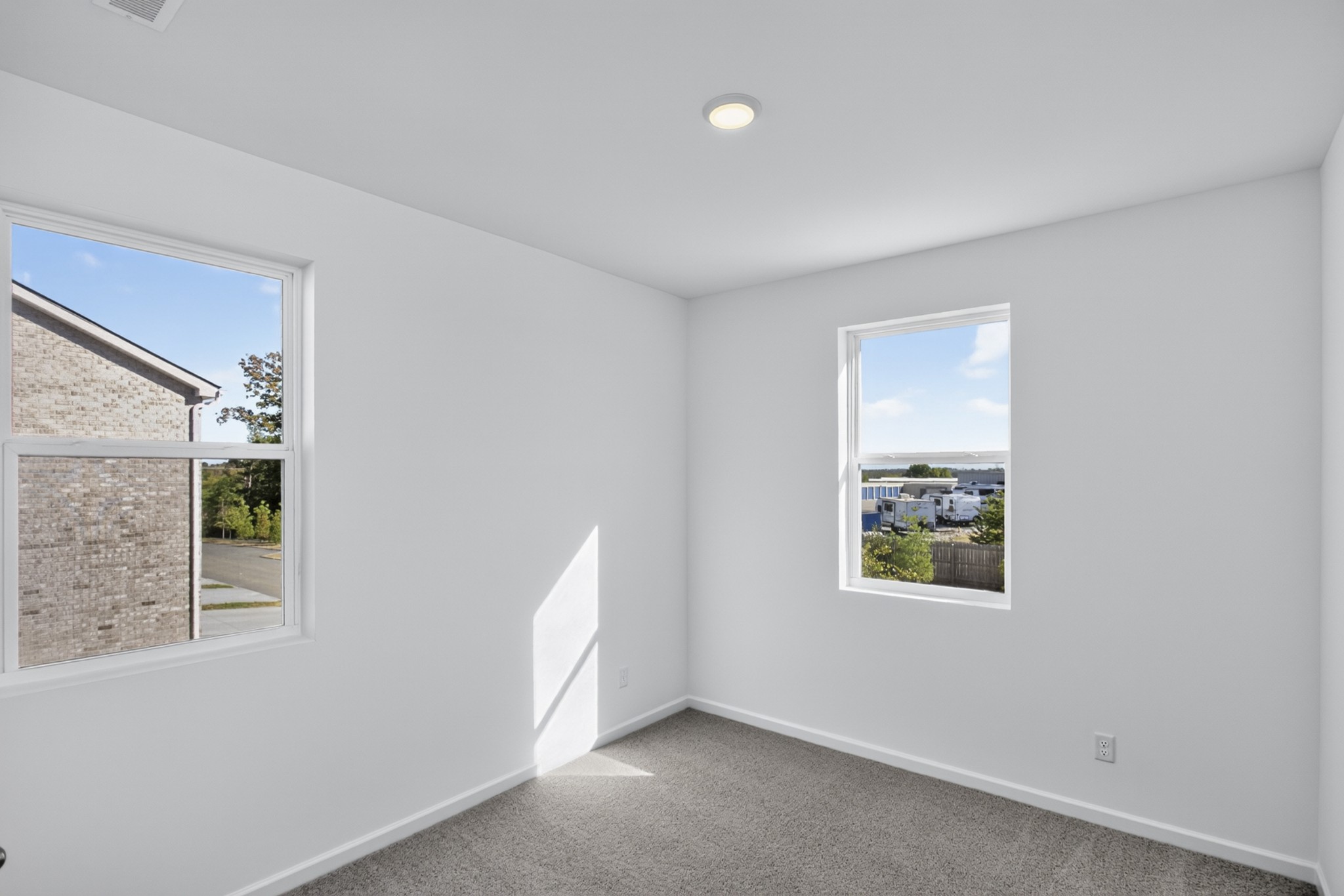 321 Lynwood Station Boulevard Property Photo 34