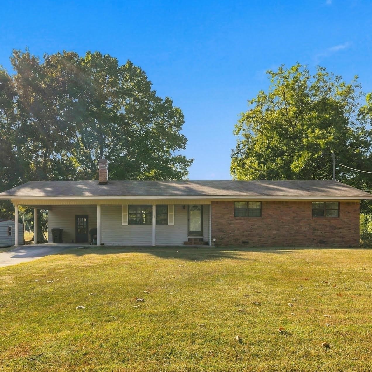 1015 Smokey Rd Property Photo 1
