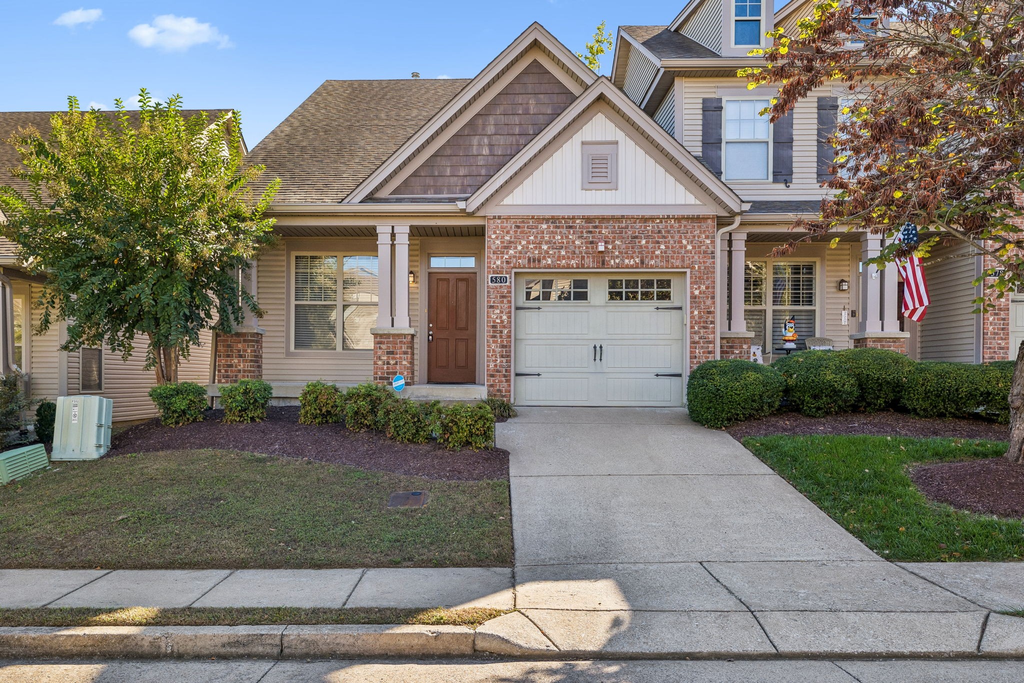 580 Griffin Cir Property Photo 1