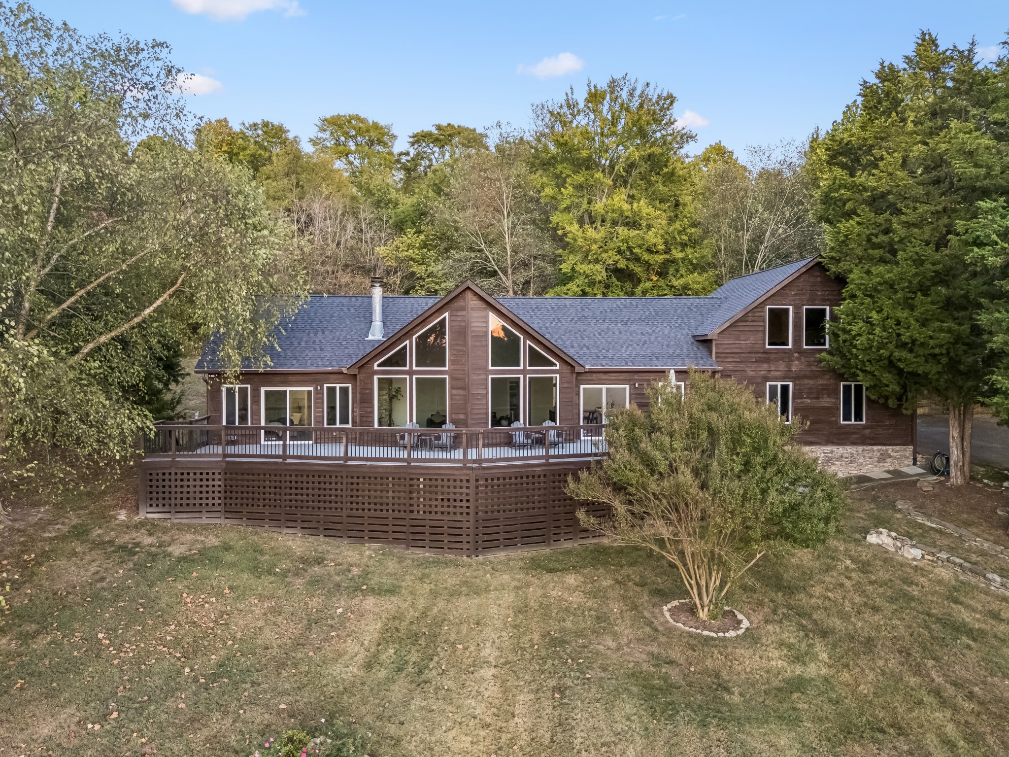 987 Mount Olivet Rd Property Photo 1