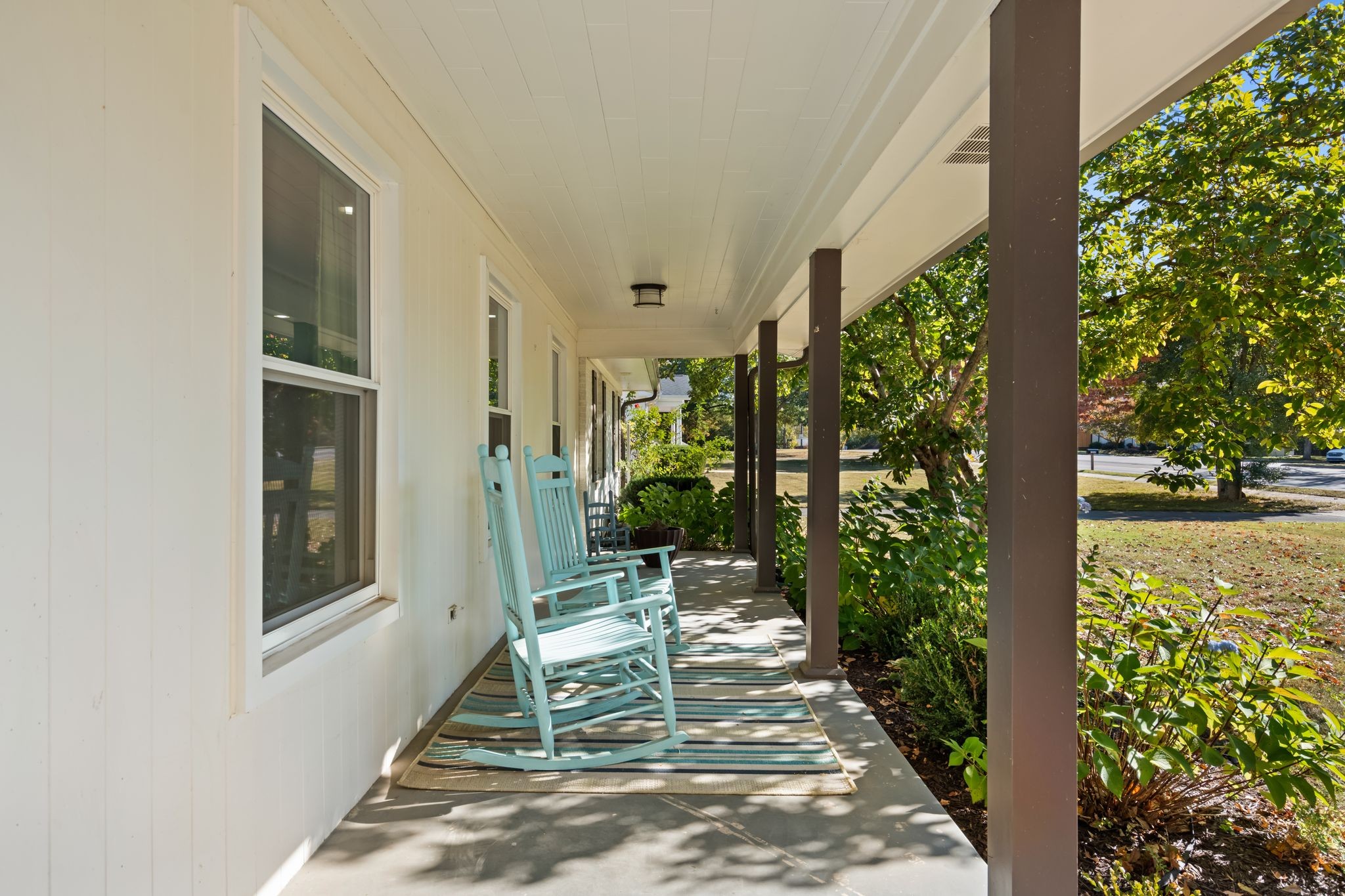 1911 Greenland Dr Property Photo 6
