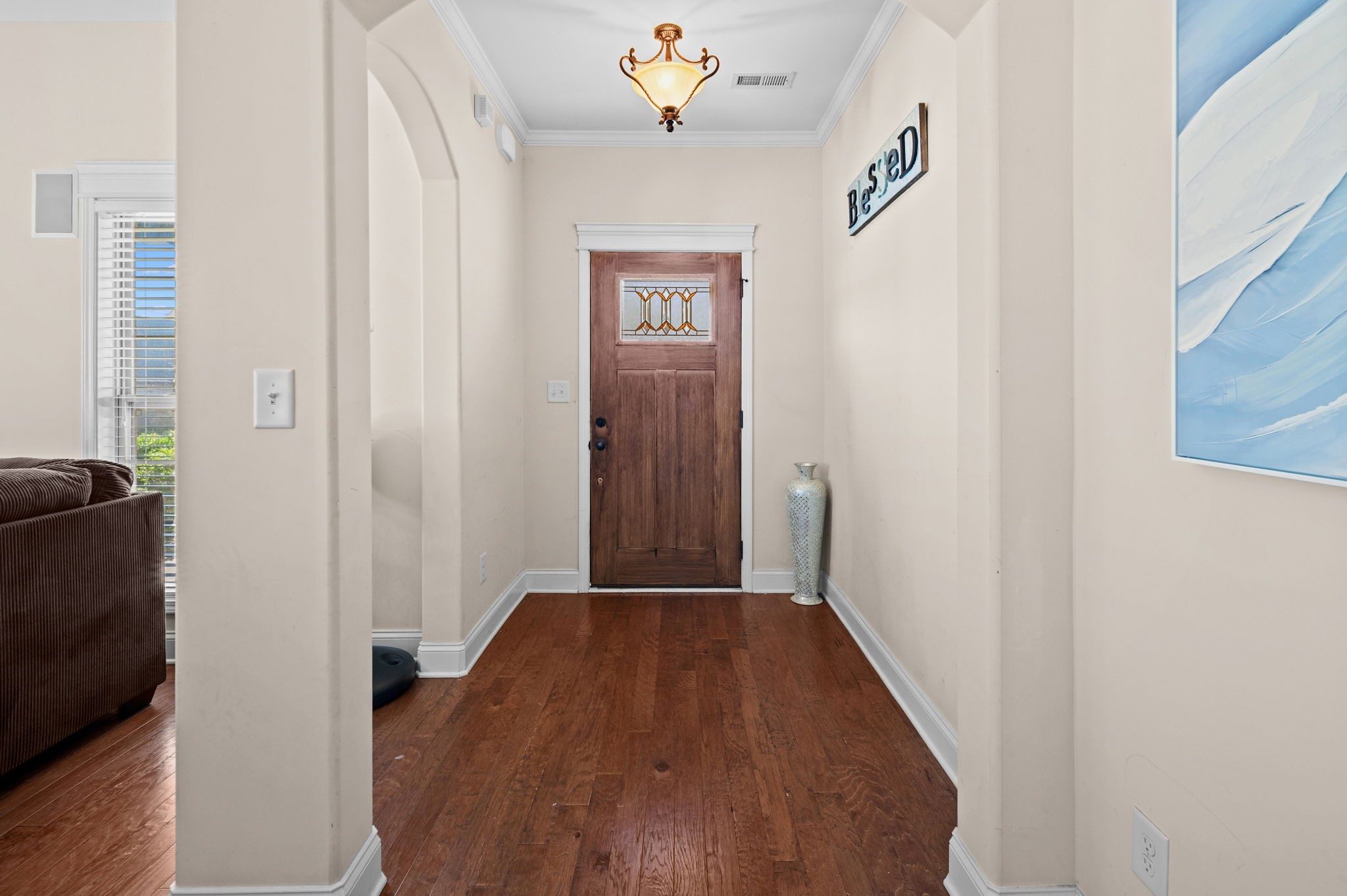 206 Dorchester Cir Property Photo 4