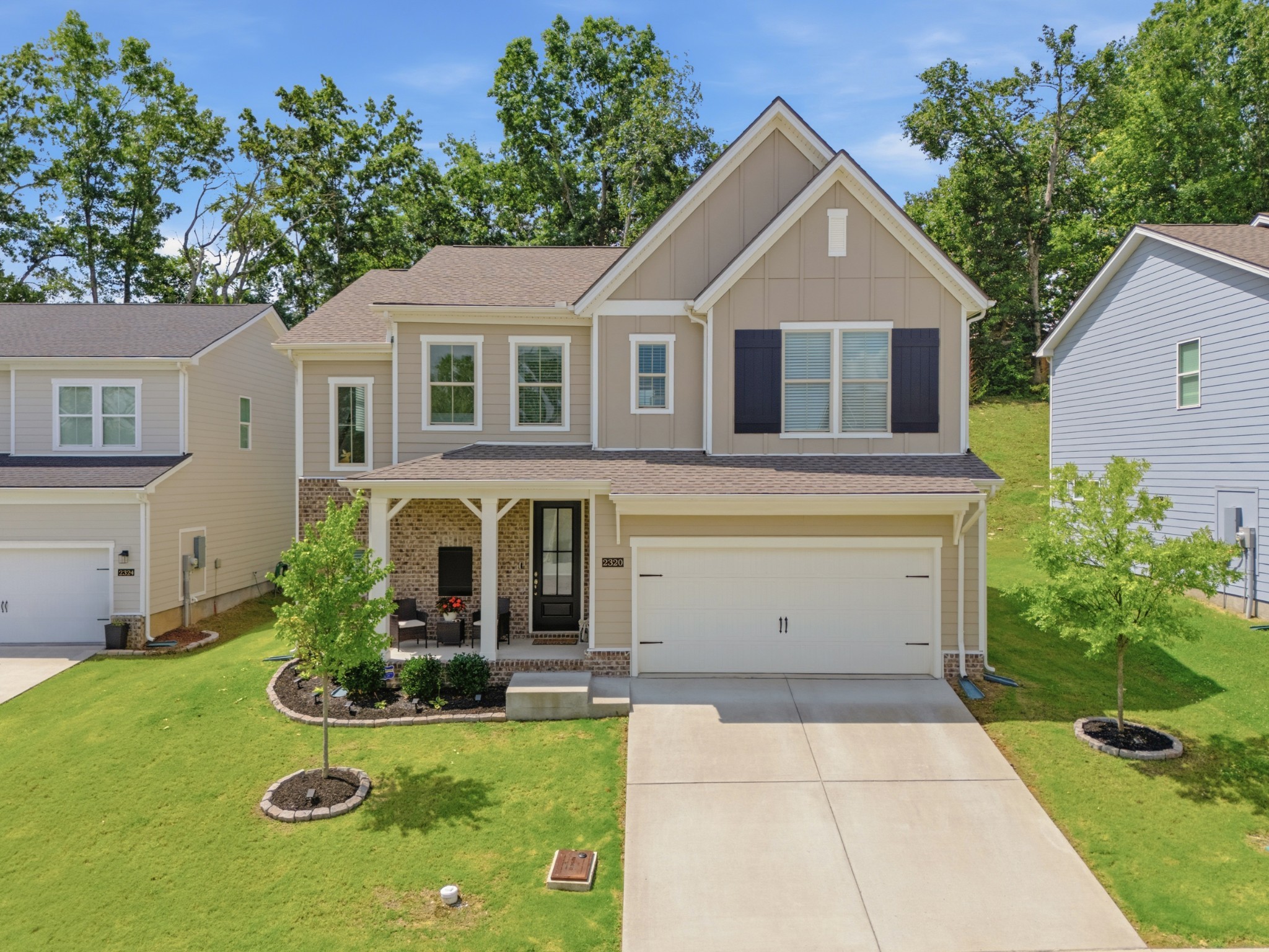 2320 Aniston Ct Property Photo 6