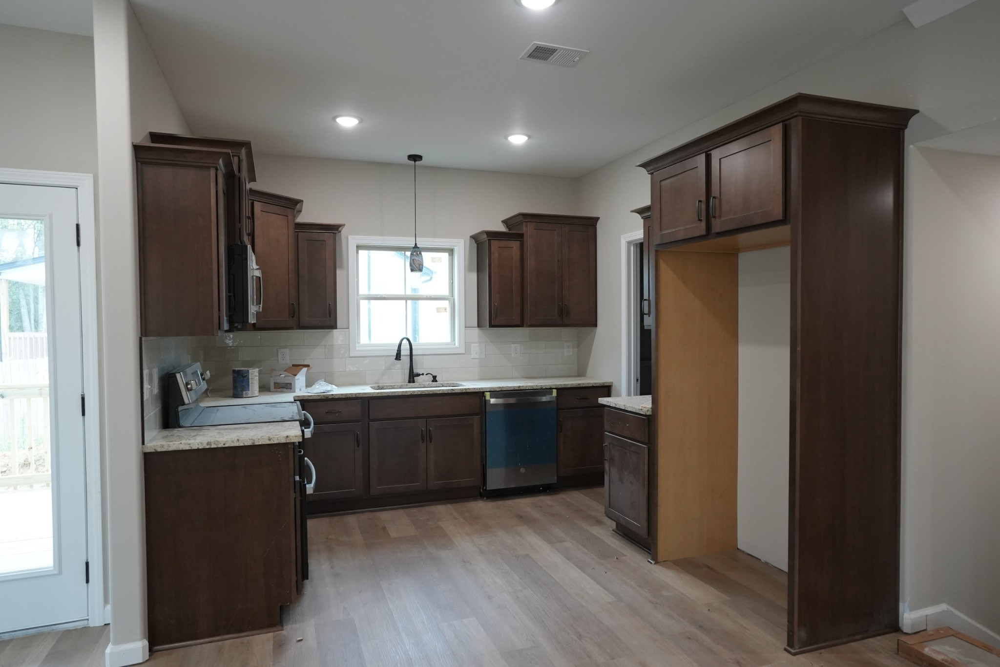 50 Garrettsburg Meadows Property Photo 6