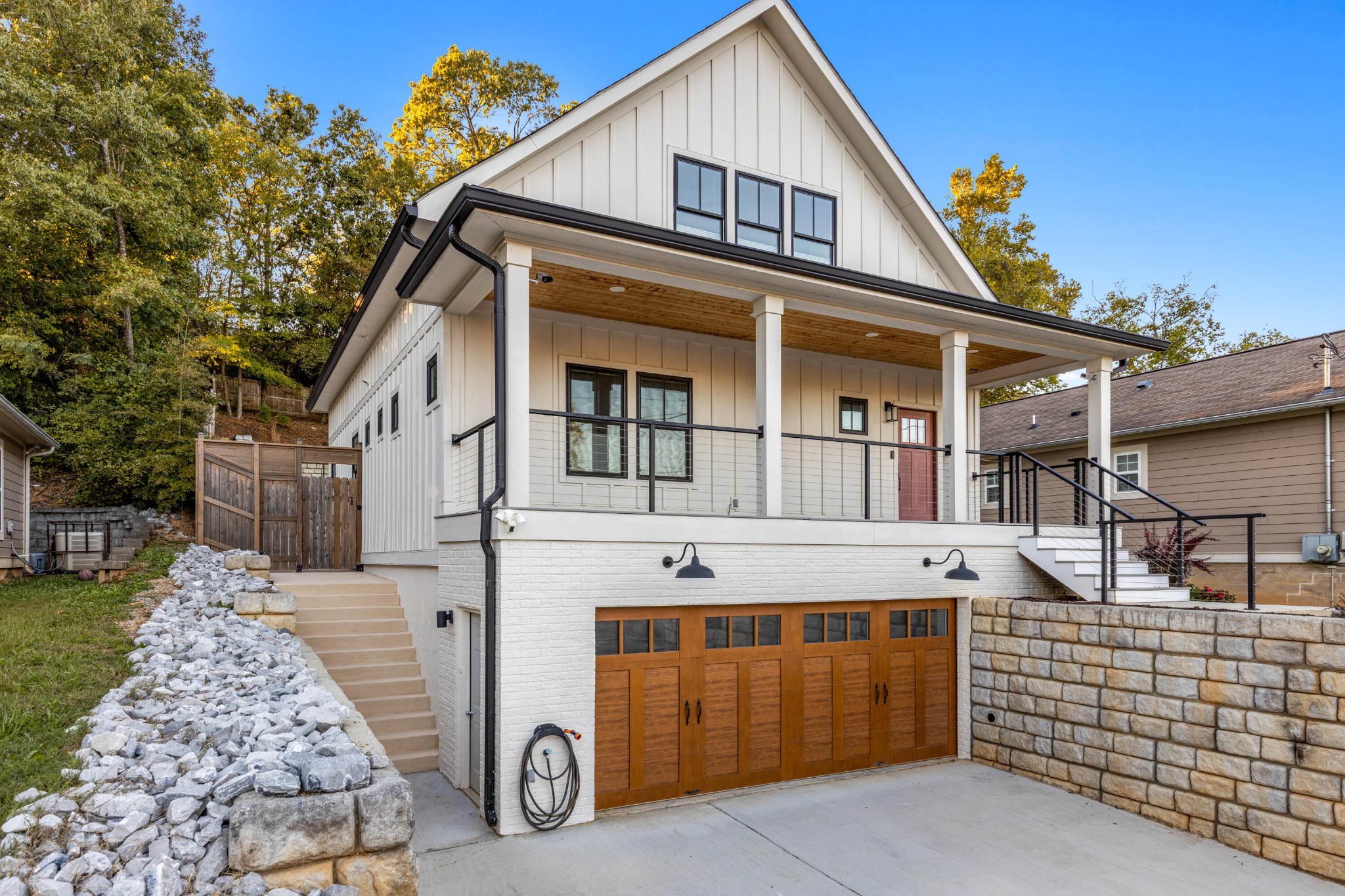 625 Snow Street Property Photo 1