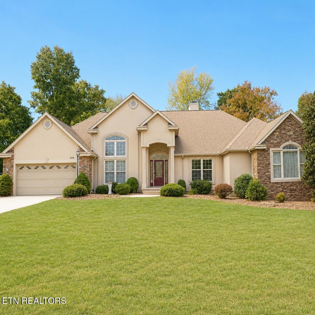 224 Forest Hill Drive Property Photo 1