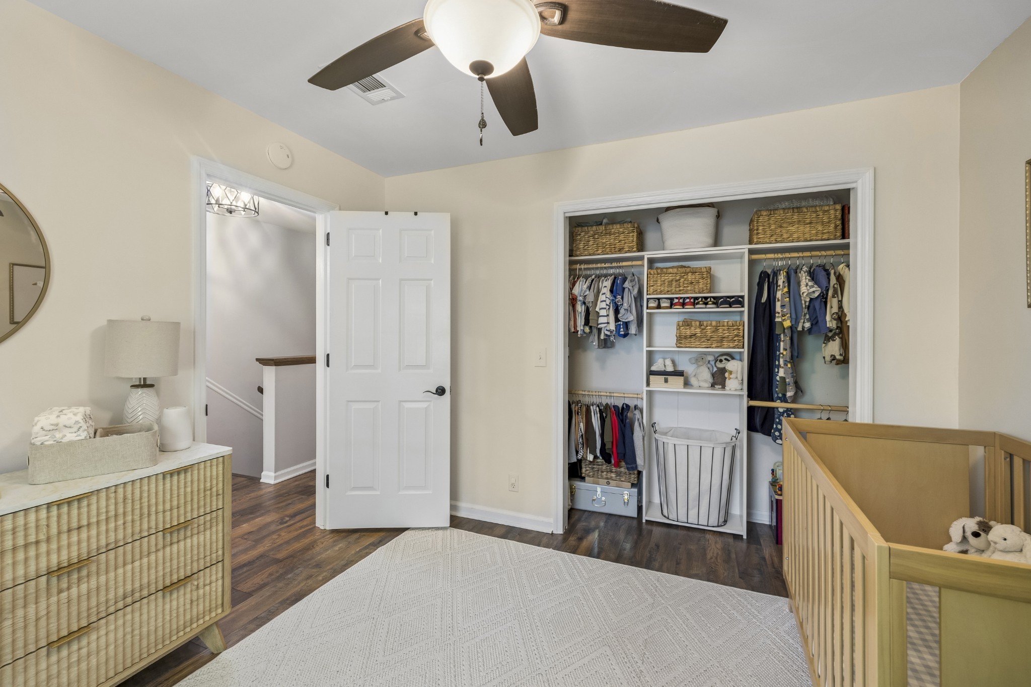 5053 English Village Dr Property Photo 16