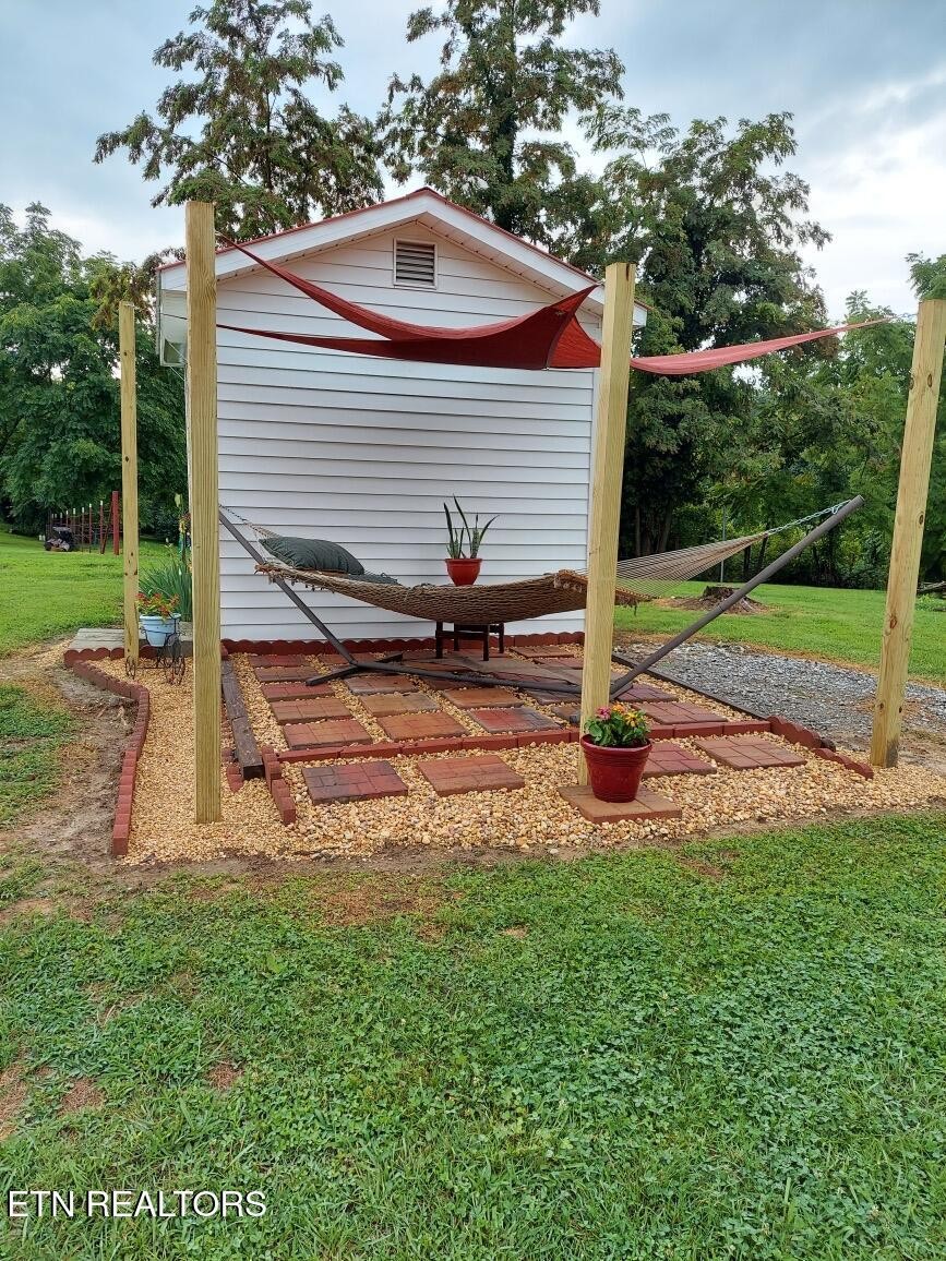 841 Yellow Cliff Rd Property Photo 26