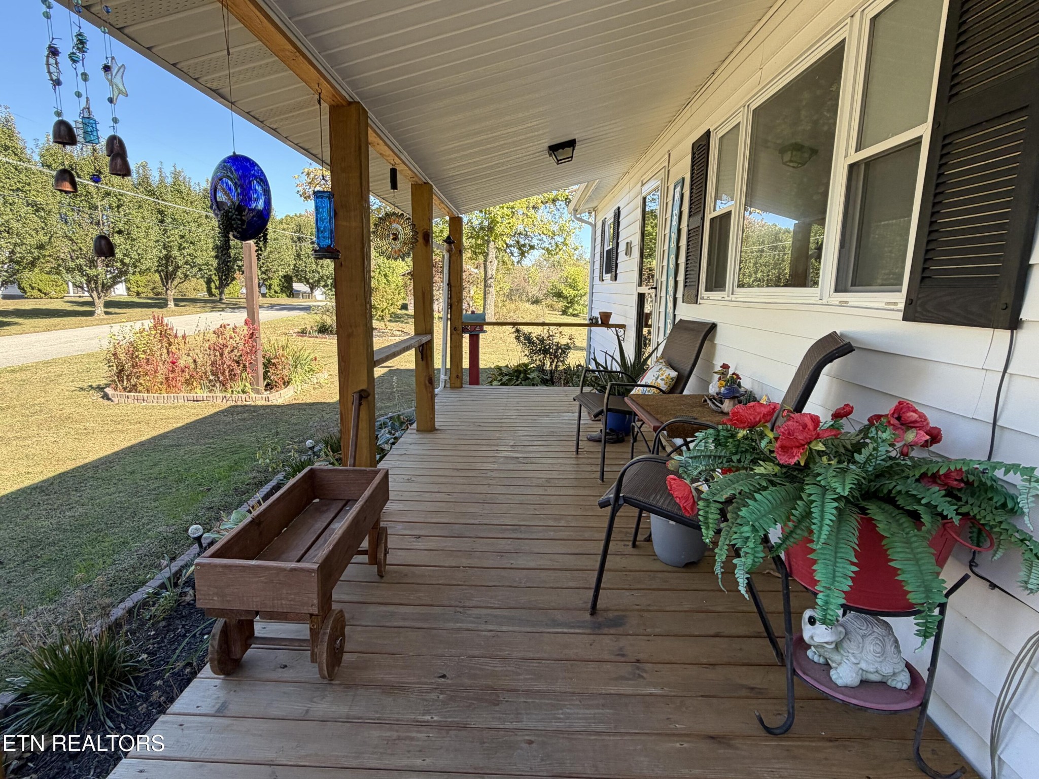 841 Yellow Cliff Rd Property Photo 31