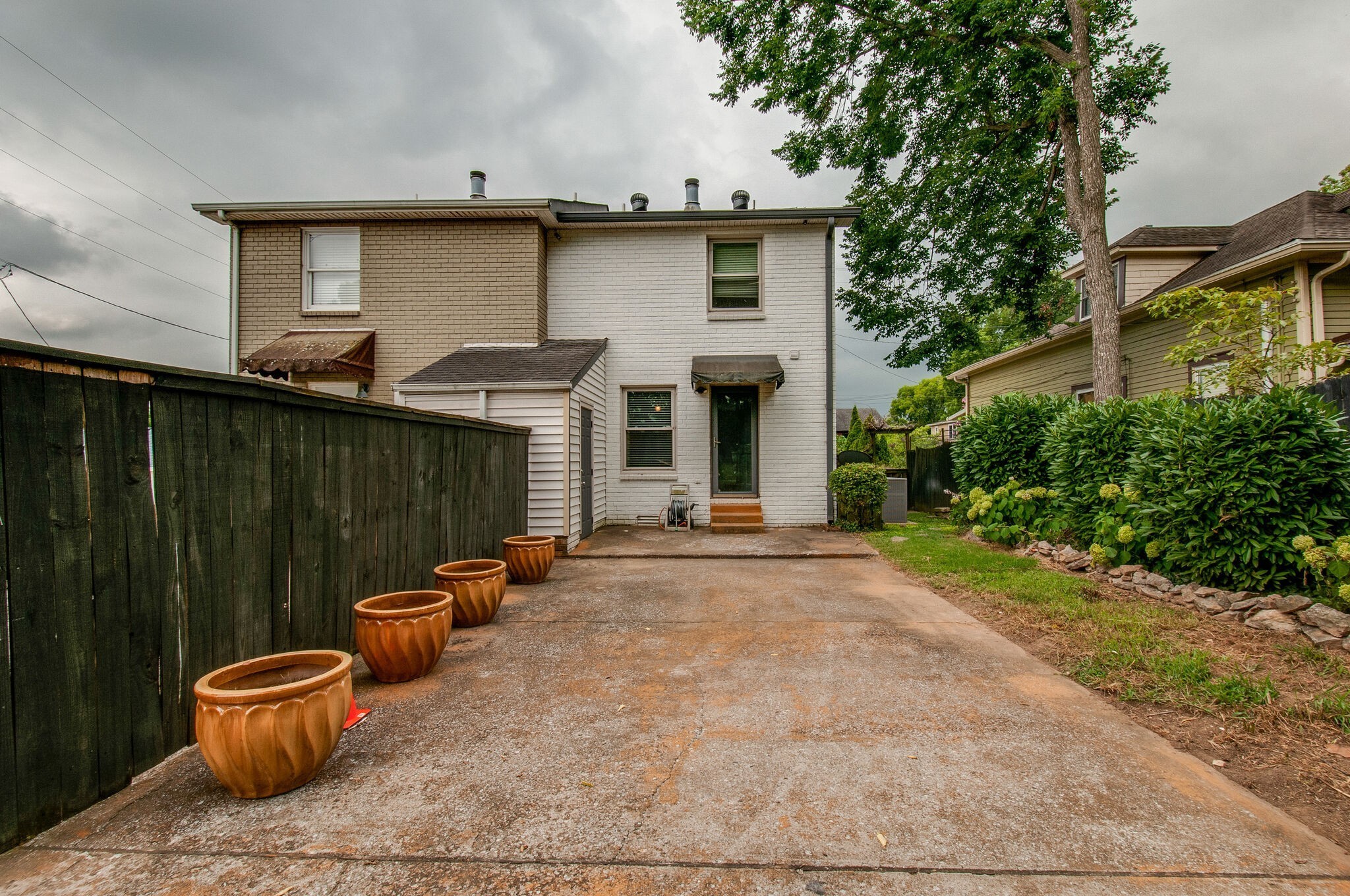 1206 Dallas Ave Property Photo 5
