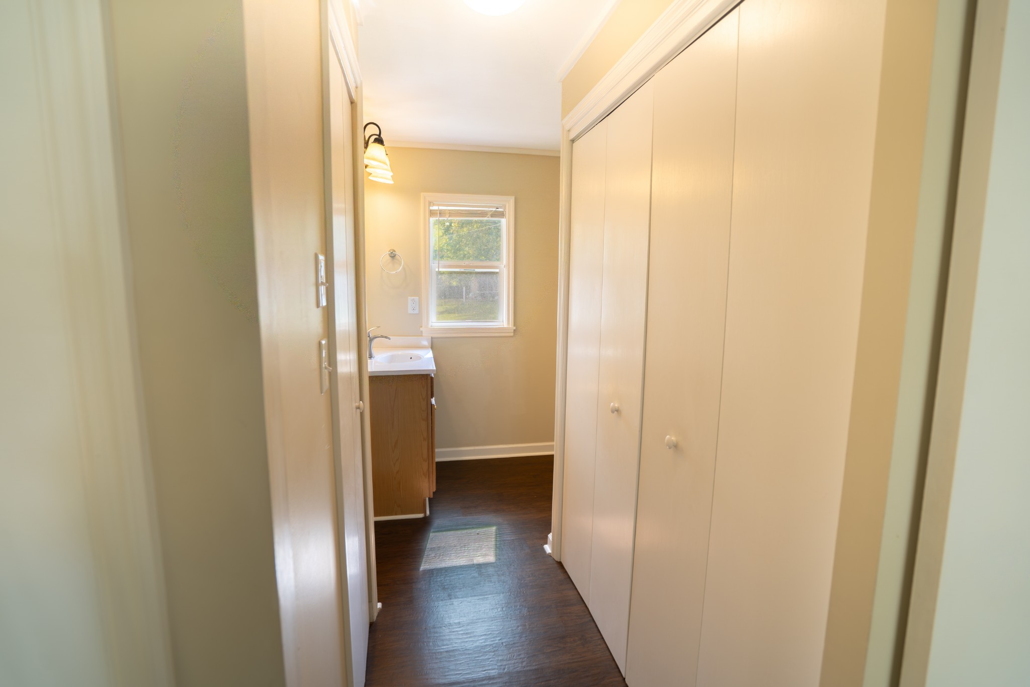 319 Eastover St Property Photo 11