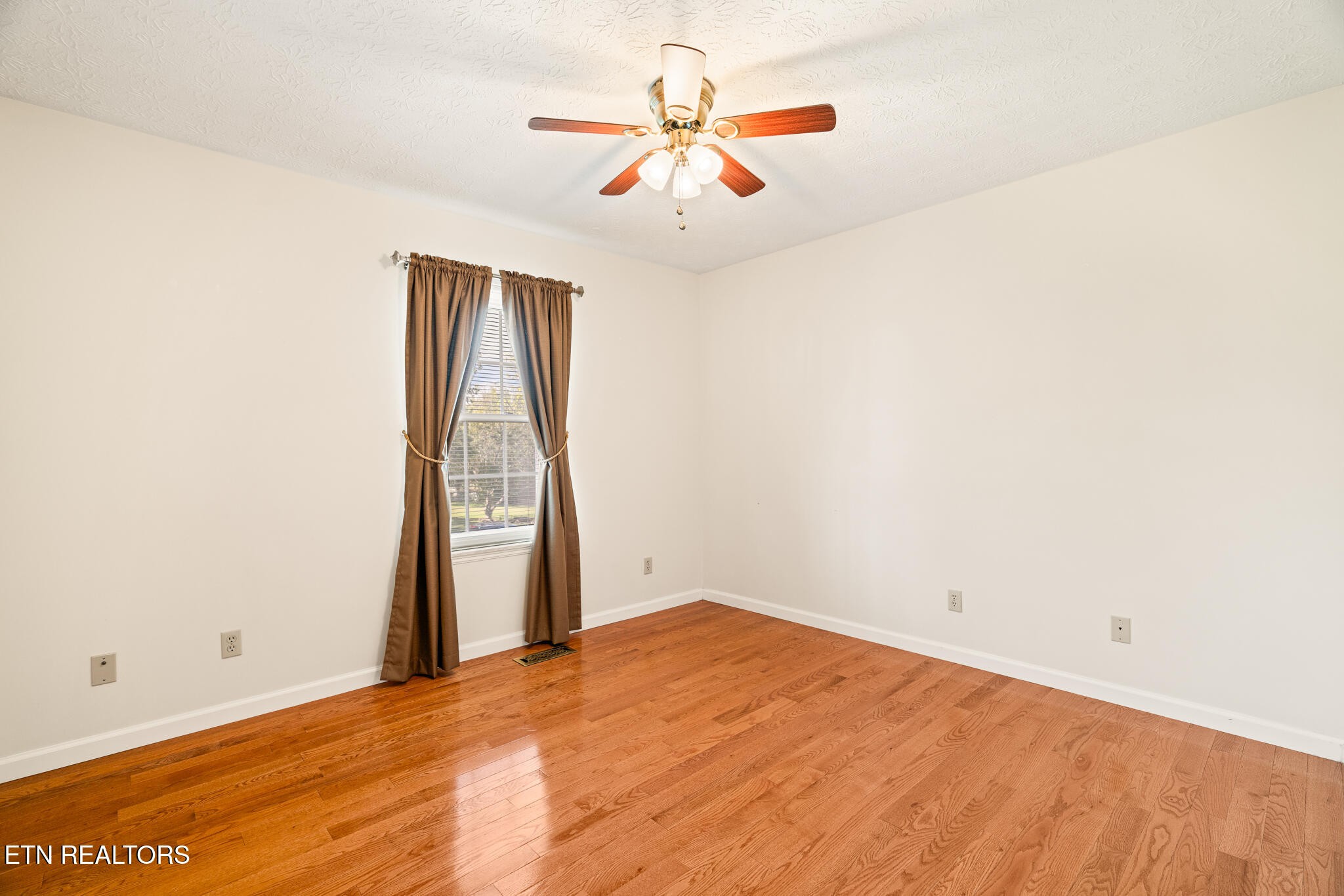 165 Vanderview Drive Property Photo 13