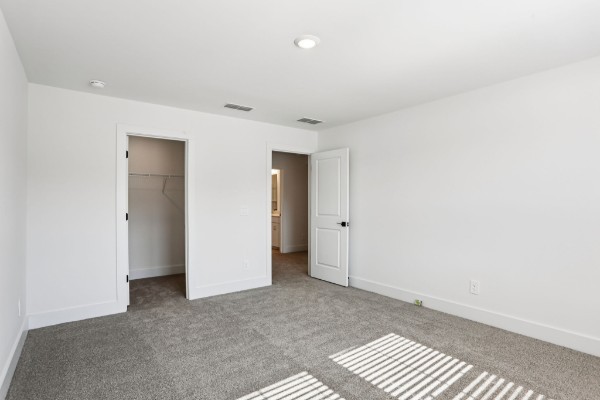 2420 Nolan Dr Property Photo 41