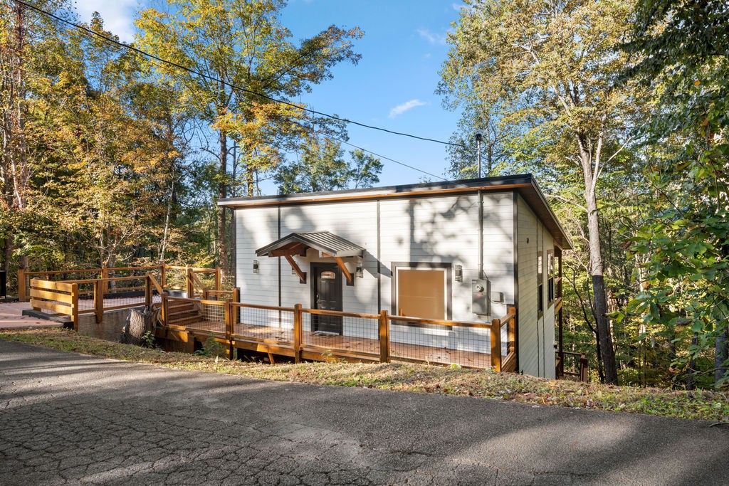741 Ski View Ln Property Photo 14