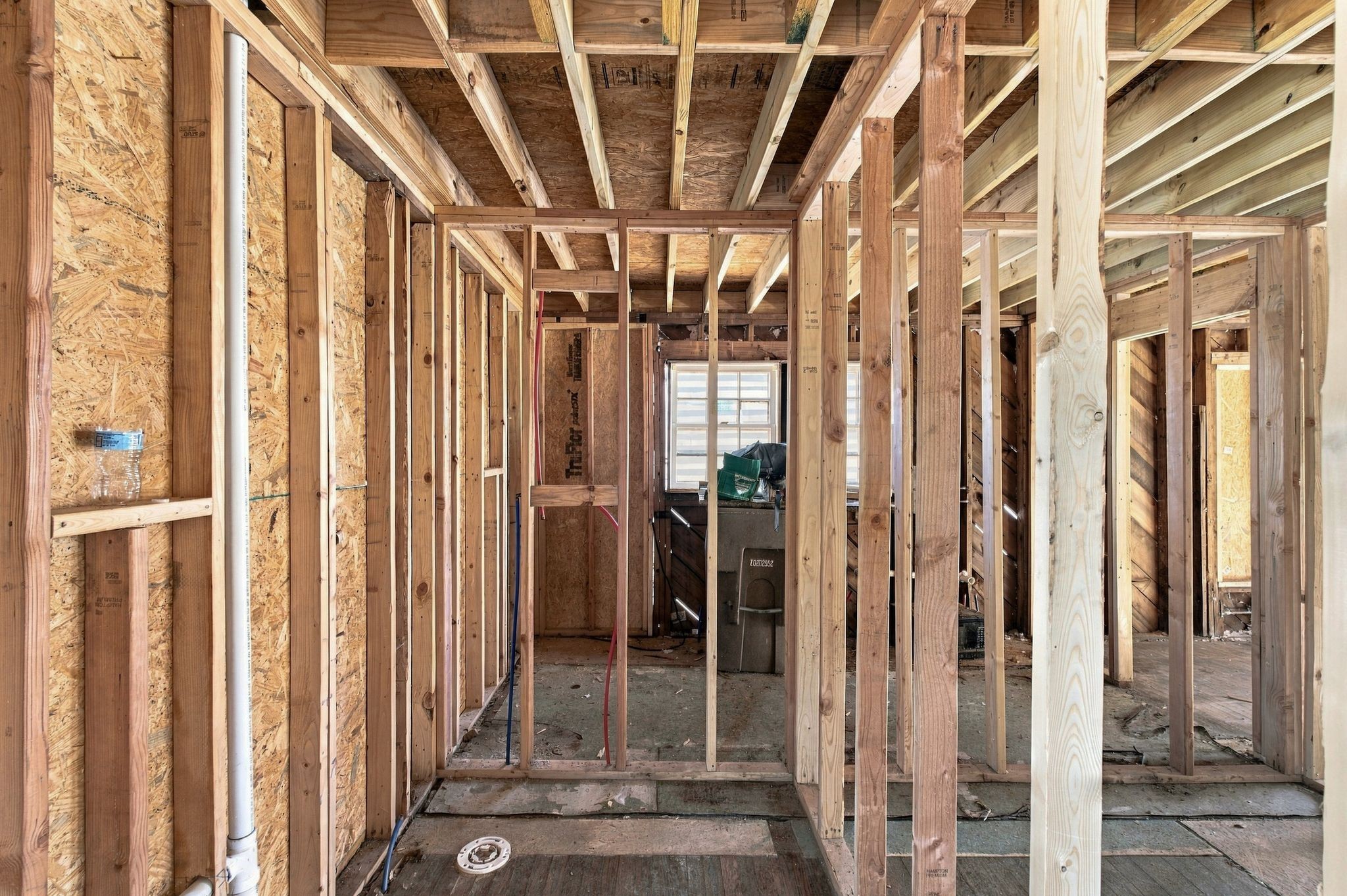 2404 Buchanan St Property Photo 11