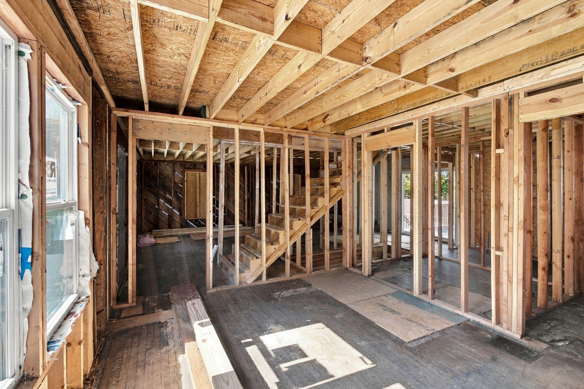 2404 Buchanan St Property Photo 14