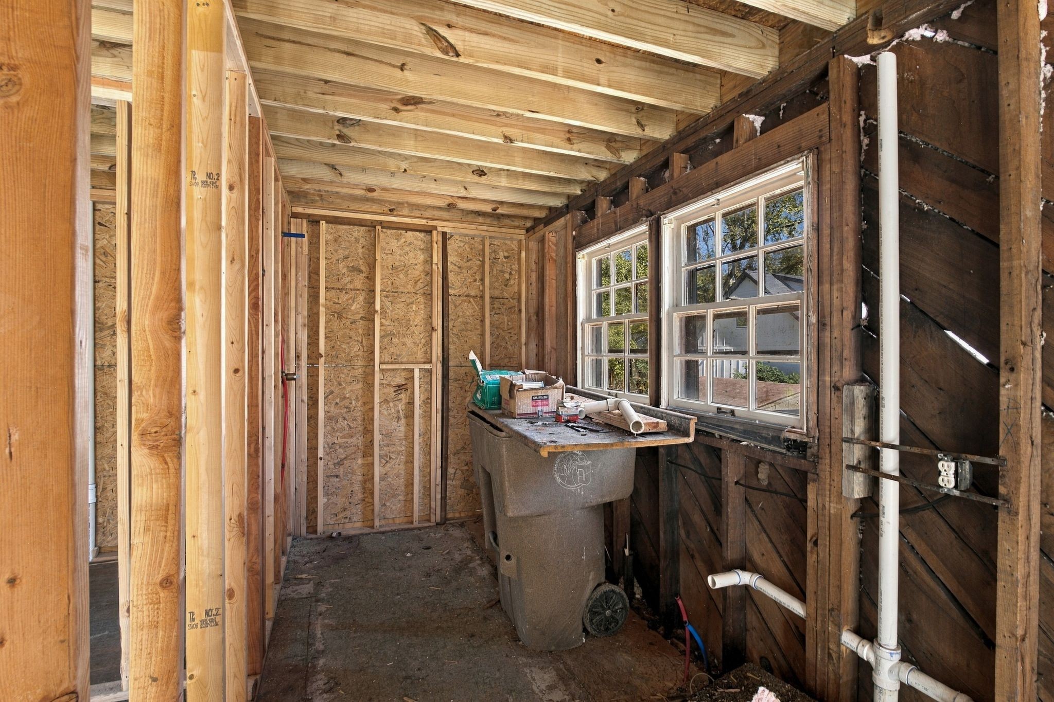 2404 Buchanan St Property Photo 15