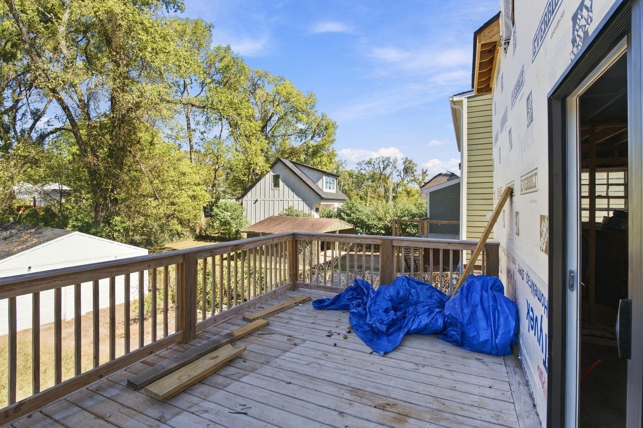 2404 Buchanan St Property Photo 32