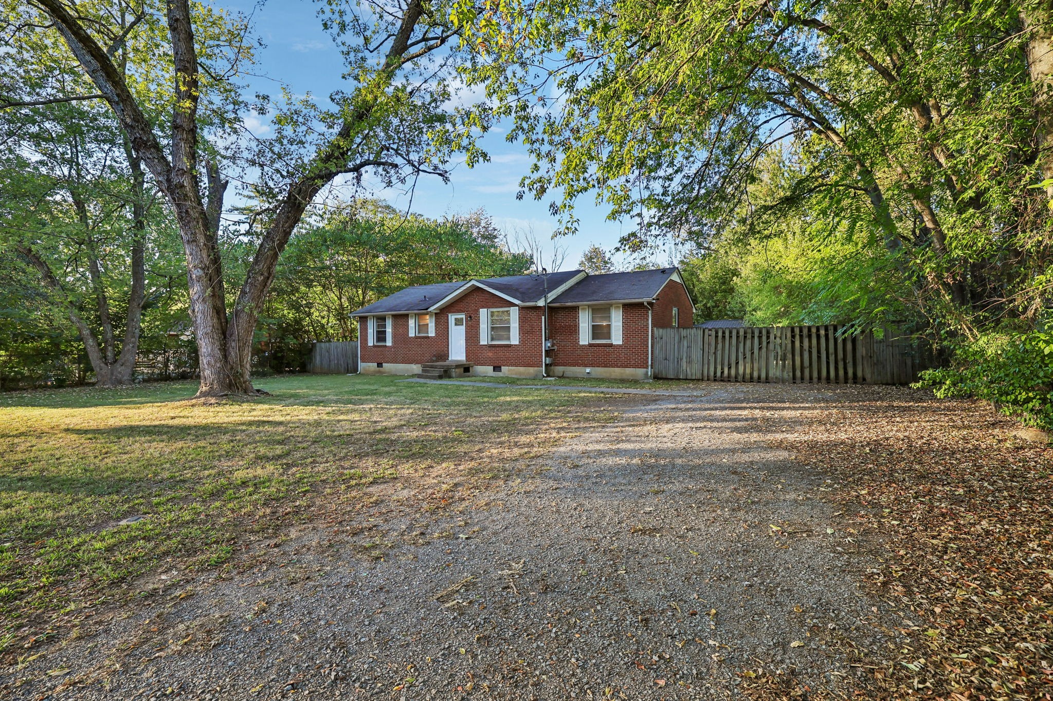 2027 Cypress Dr Property Photo 1