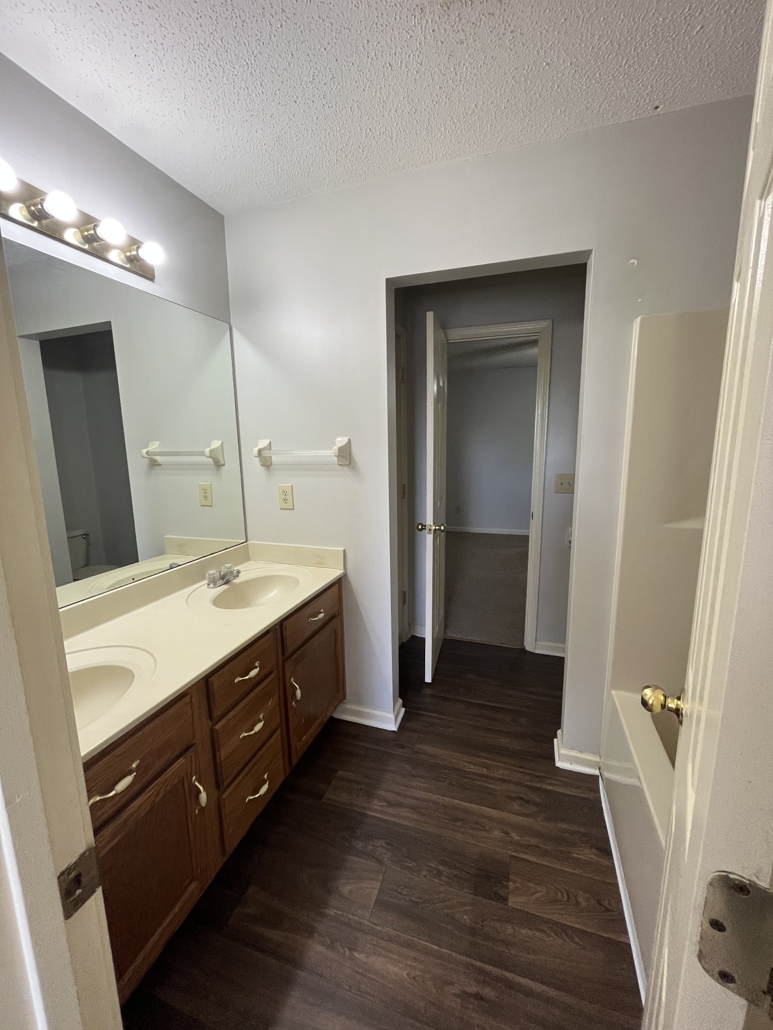 641 Wilderness Trl Property Photo 10