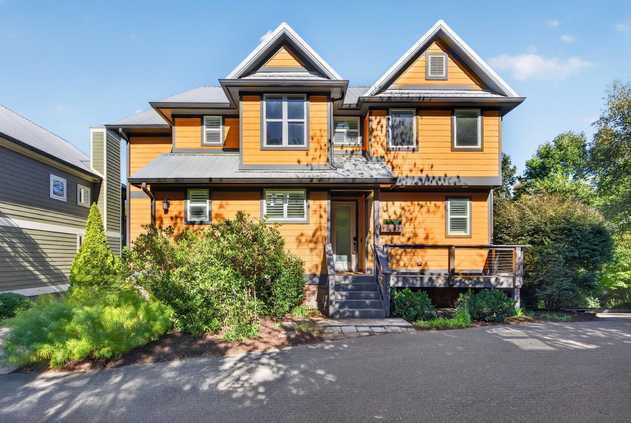 837 Stellar View Property Photo 1