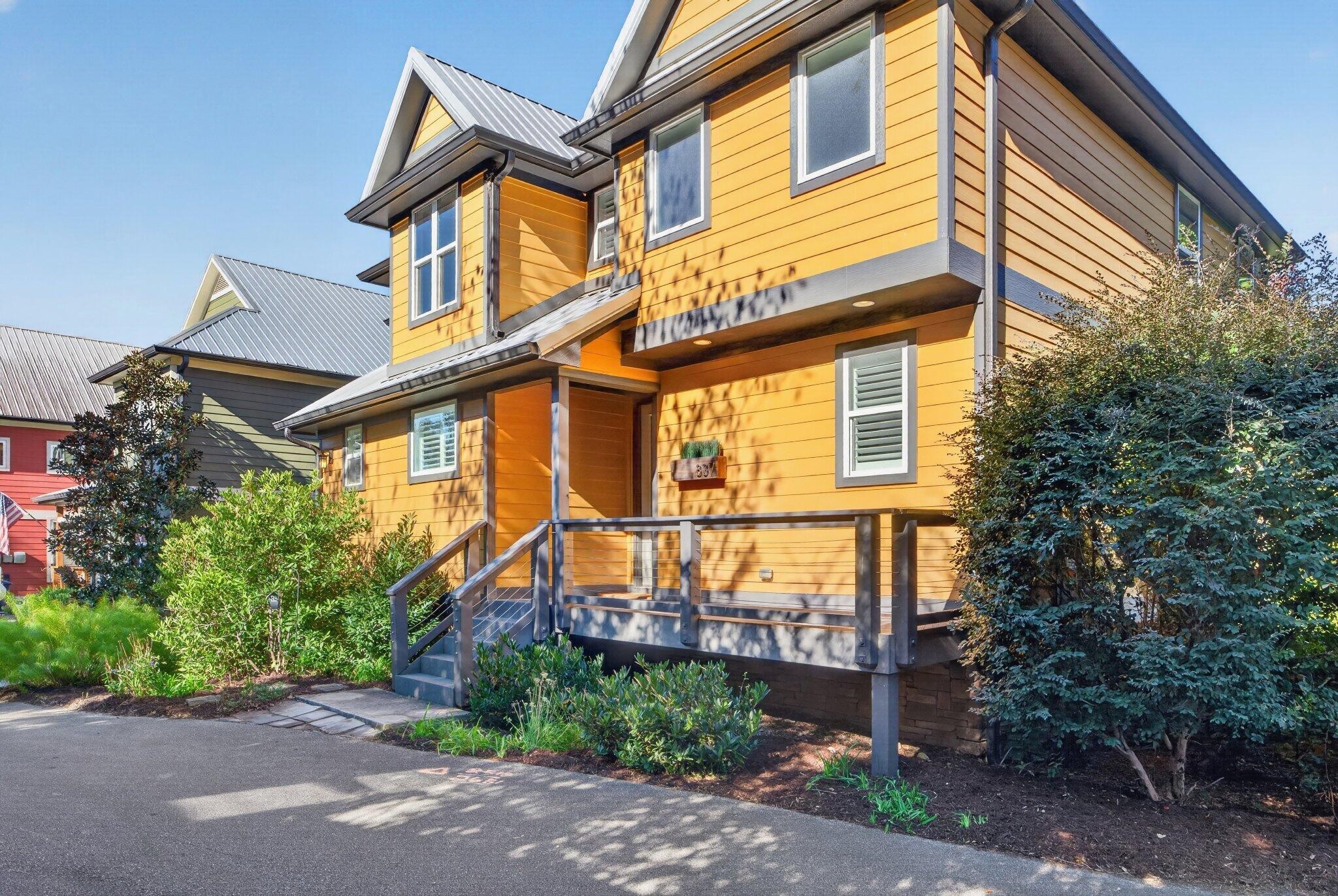 837 Stellar View Property Photo 3