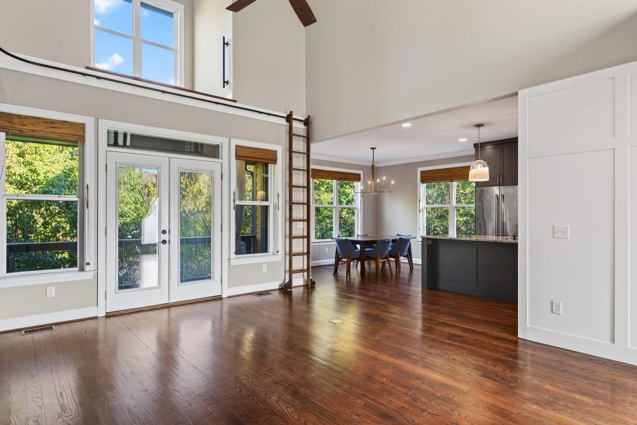 837 Stellar View Property Photo 8