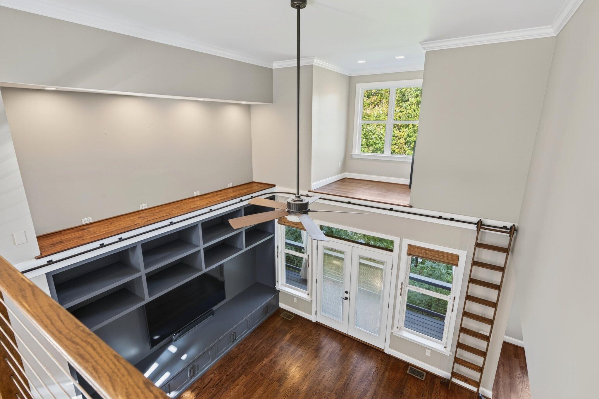 837 Stellar View Property Photo 35