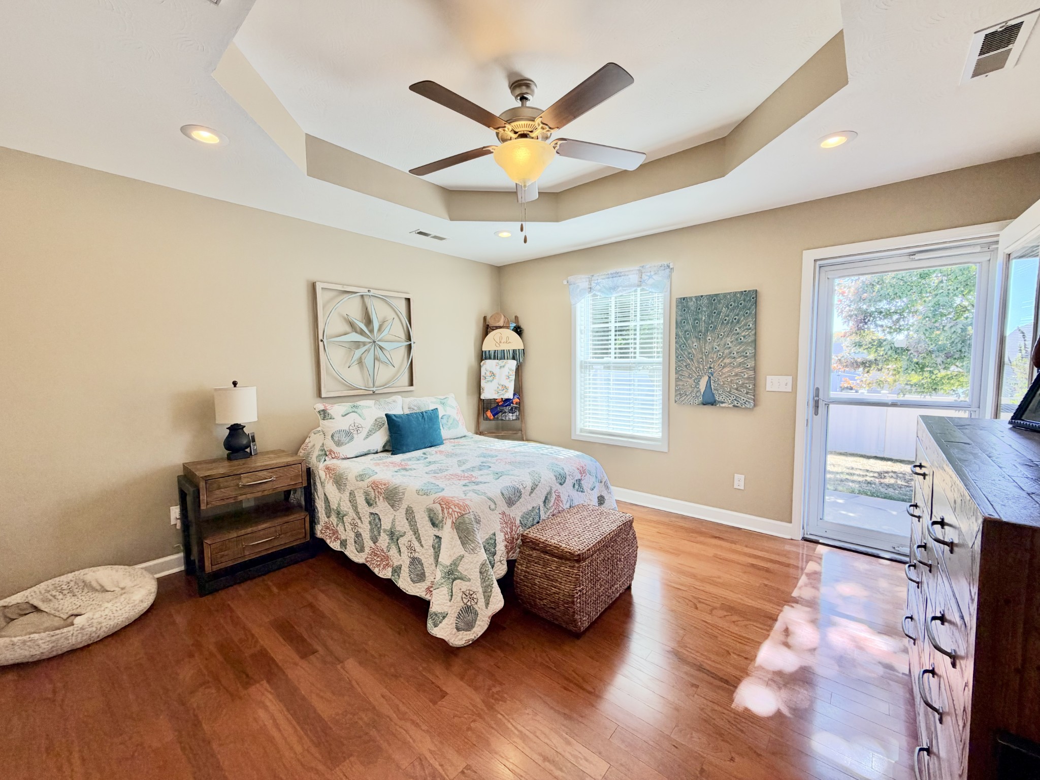 313 Abbey Way, N Property Photo 10