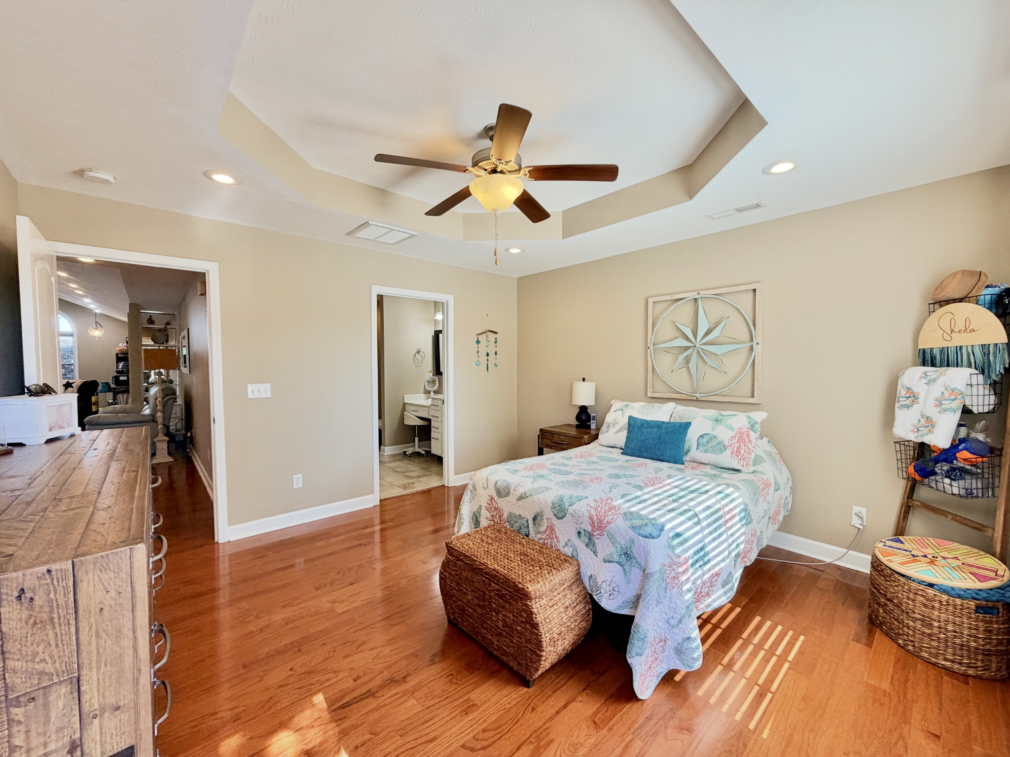313 Abbey Way, N Property Photo 11