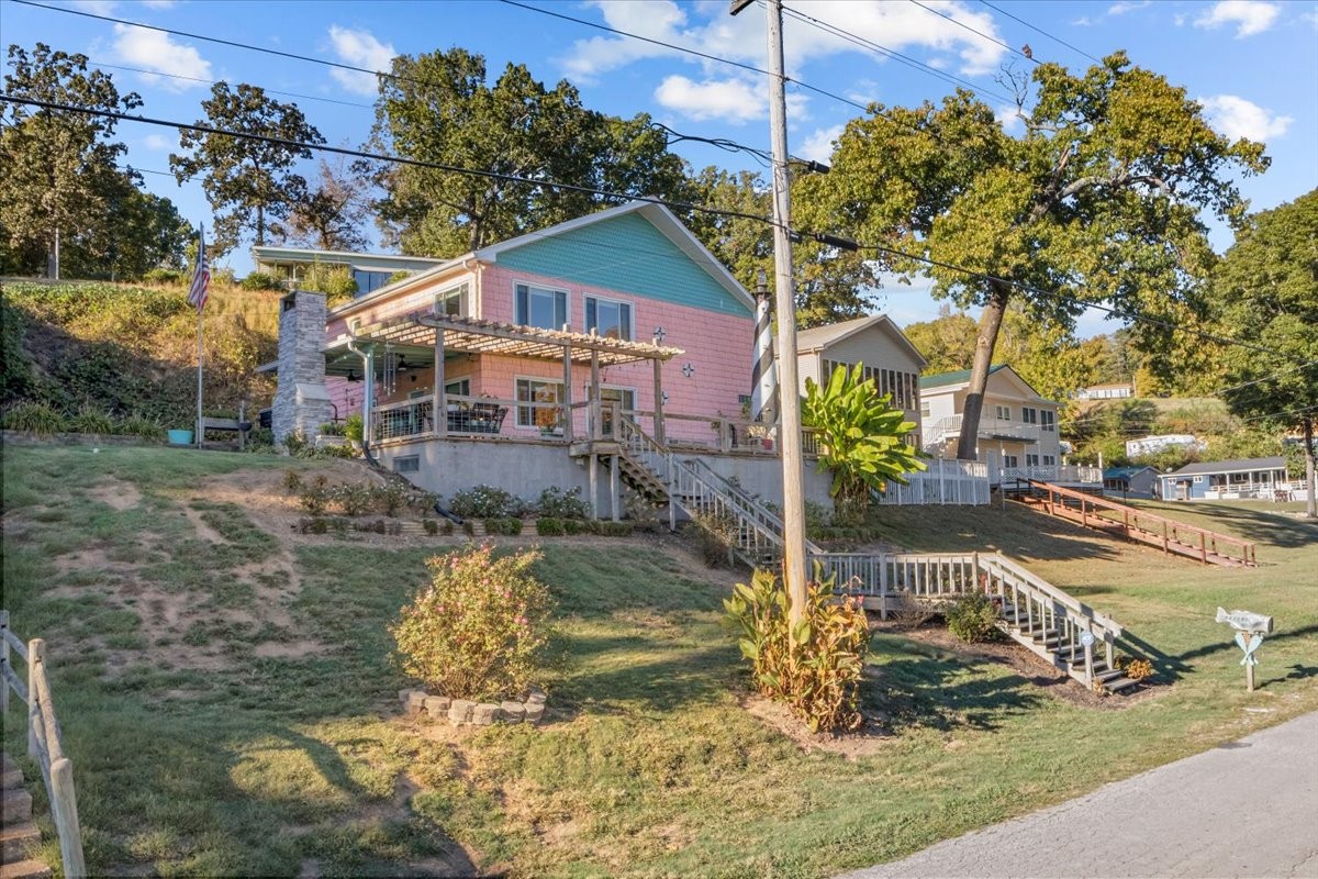 45 Creek View Ln Property Photo 1