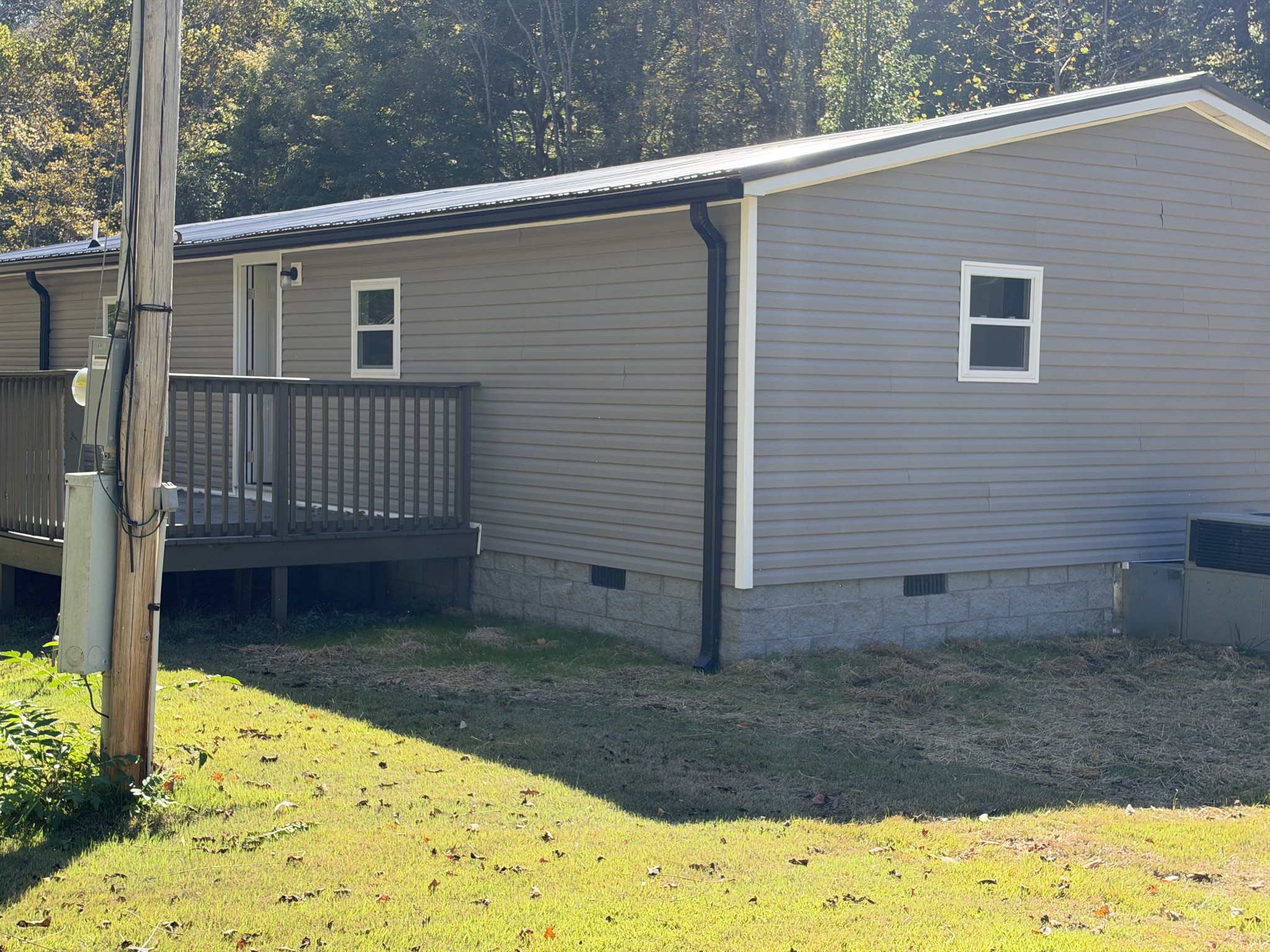 2210 Little Bartons Creek Rd, N Property Photo 5