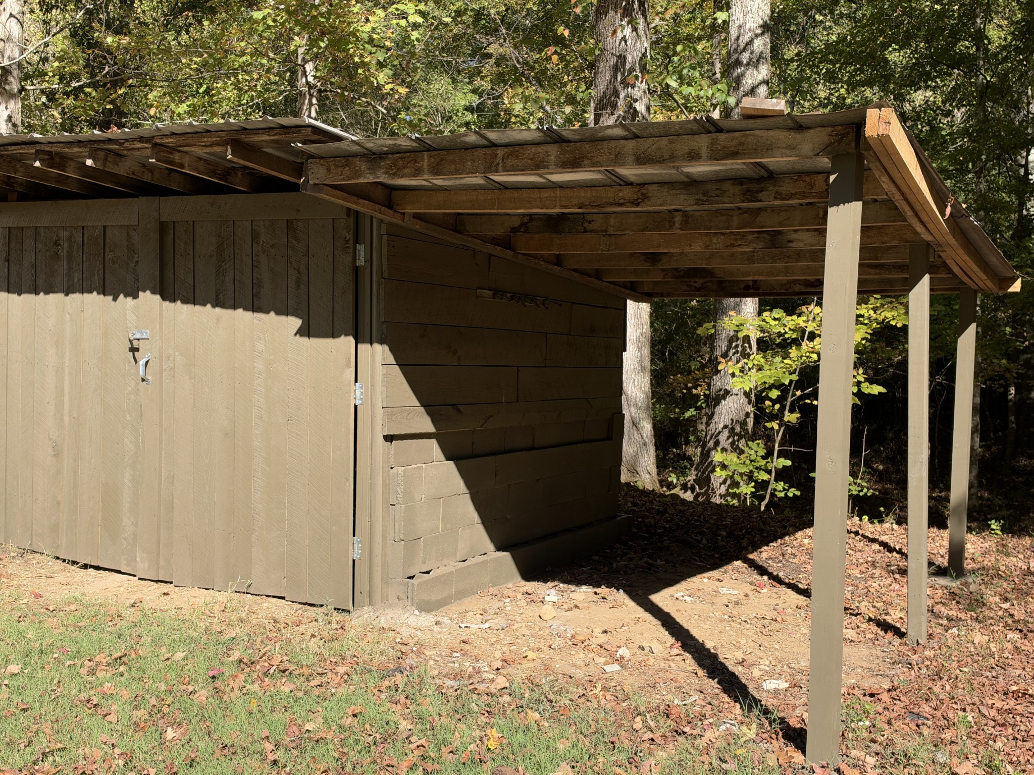 2210 Little Bartons Creek Rd, N Property Photo 8