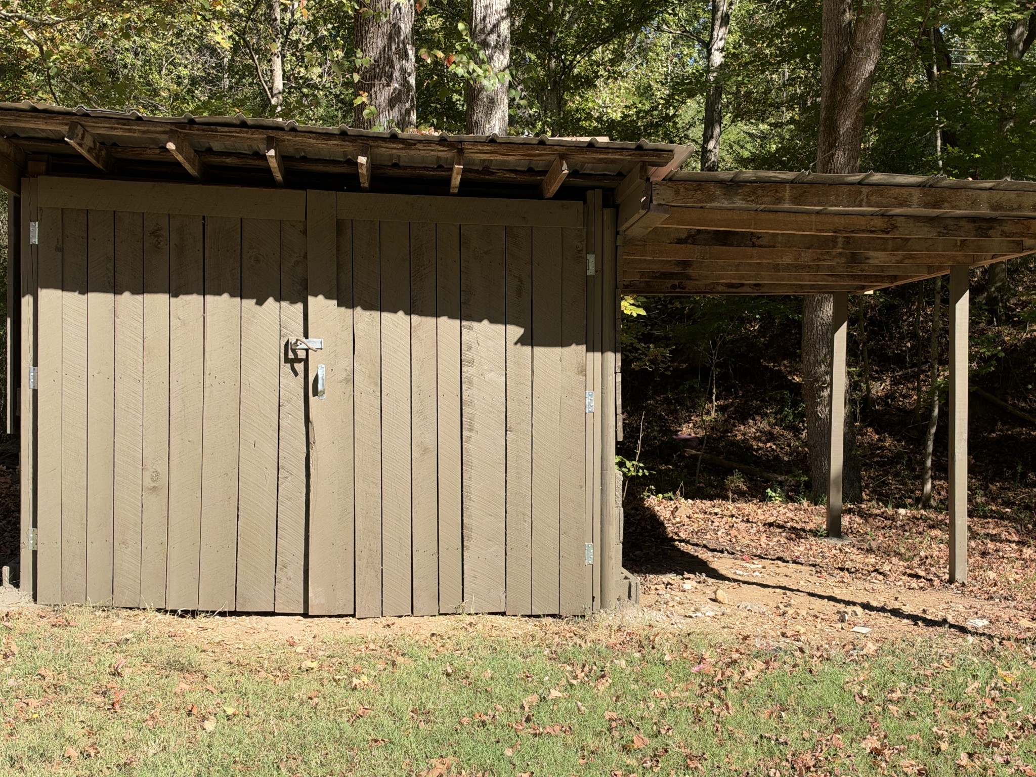 2210 Little Bartons Creek Rd, N Property Photo 9