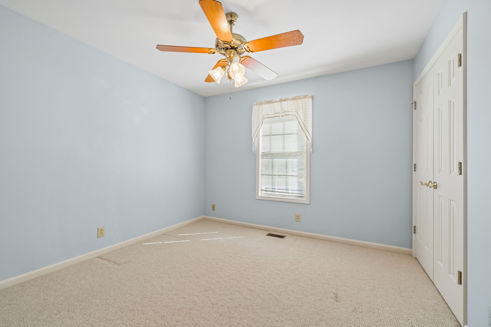 9000 Dandelion Dr Property Photo 20