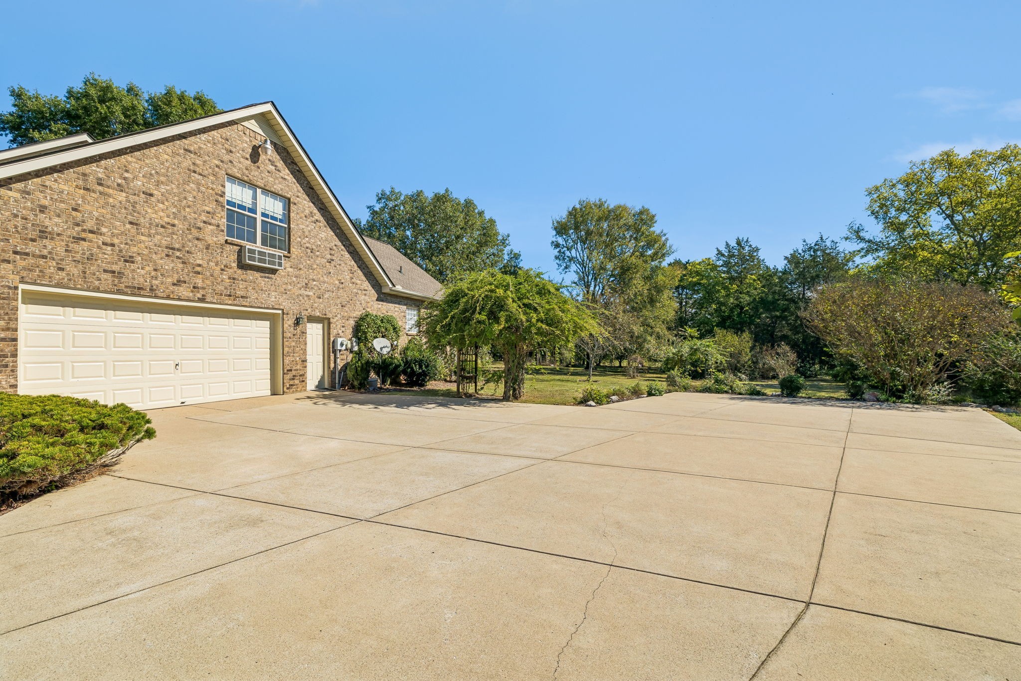 9000 Dandelion Dr Property Photo 31